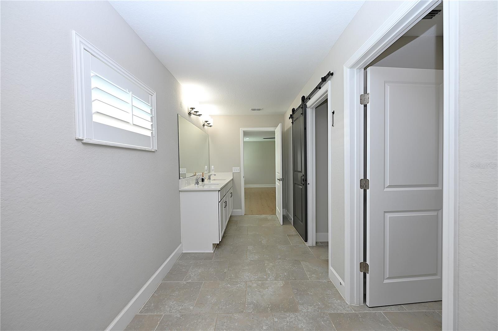 LAKE HANCOCK TERRACE - Residential Lease