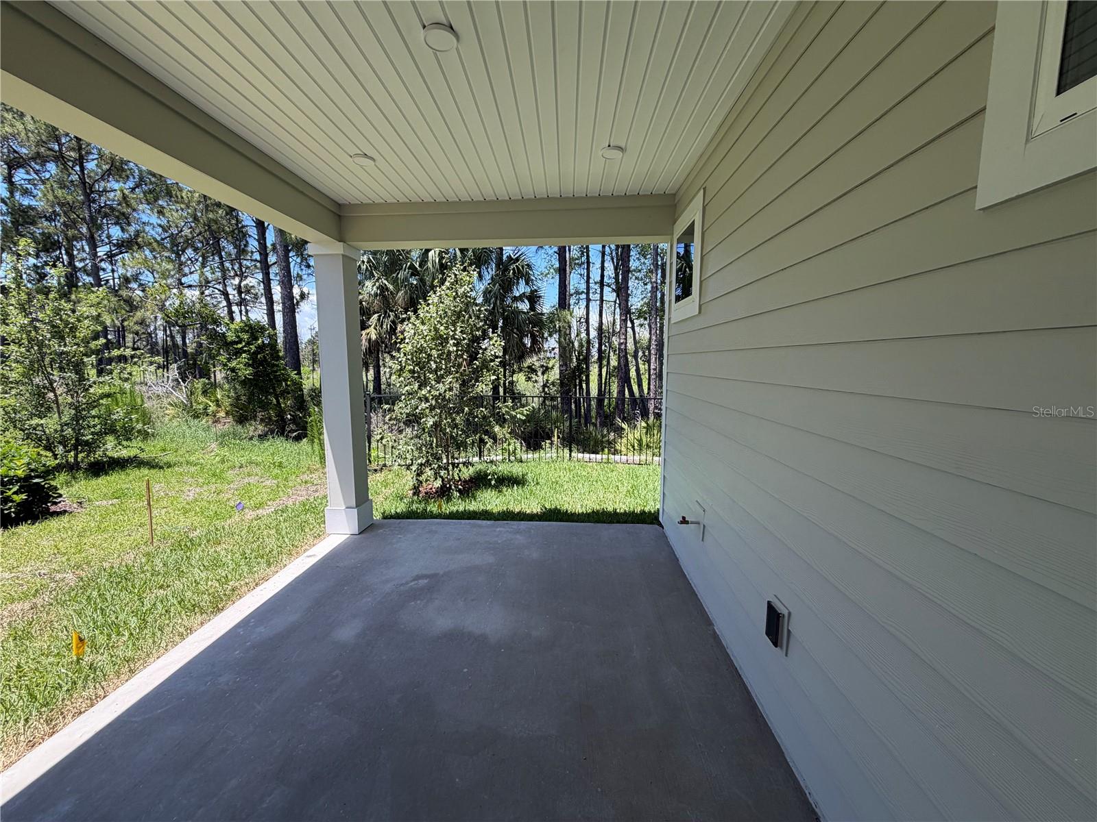 RESERVE EAST - Residential