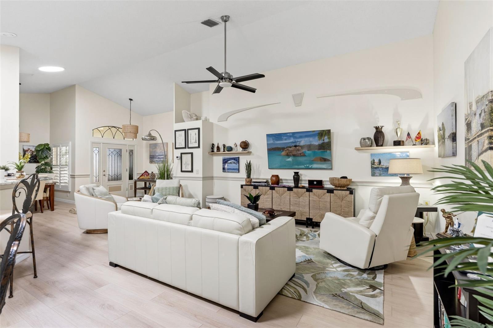 TIMBER PINES - Residential