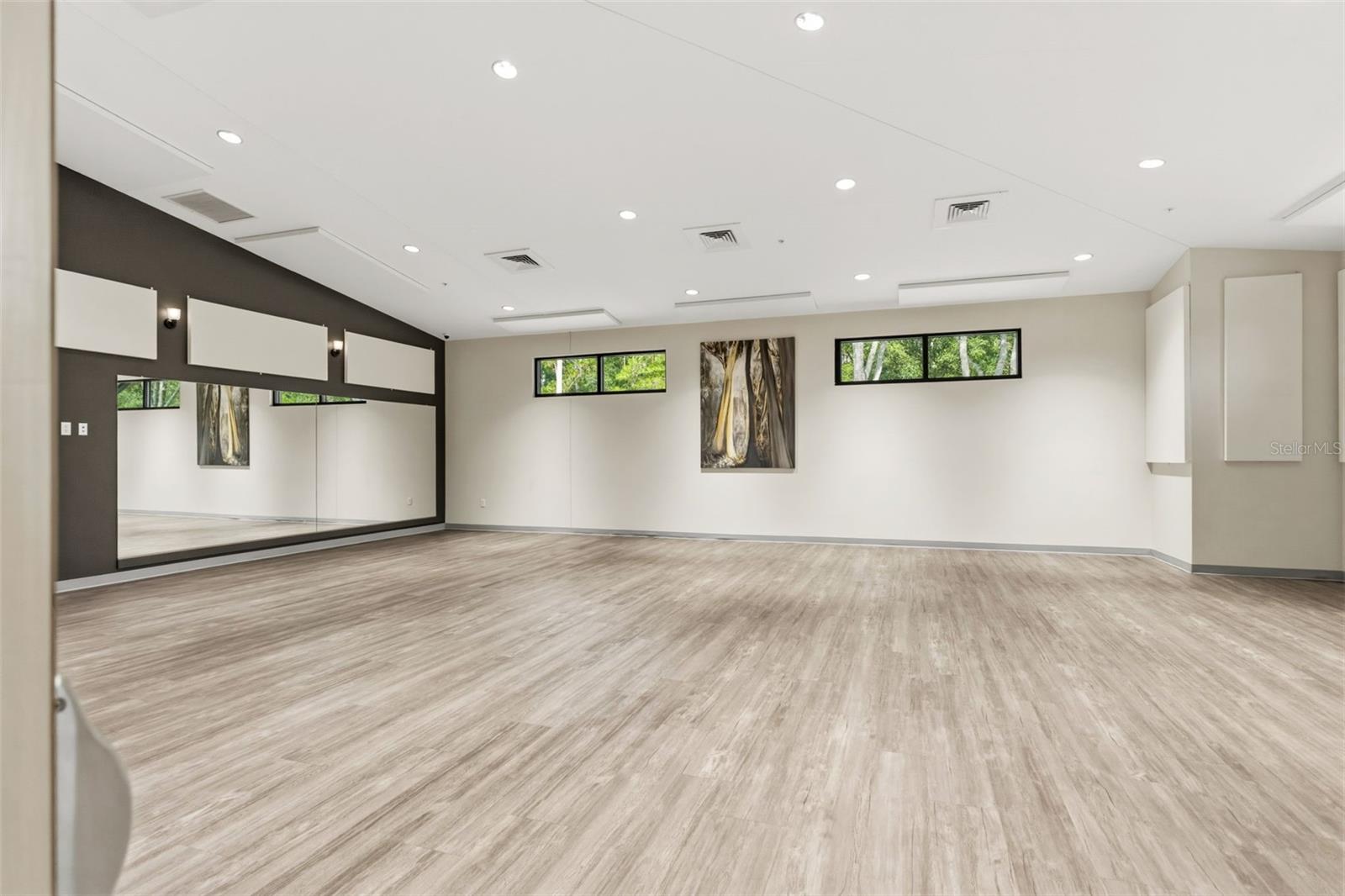 TIMBER PINES - Residential