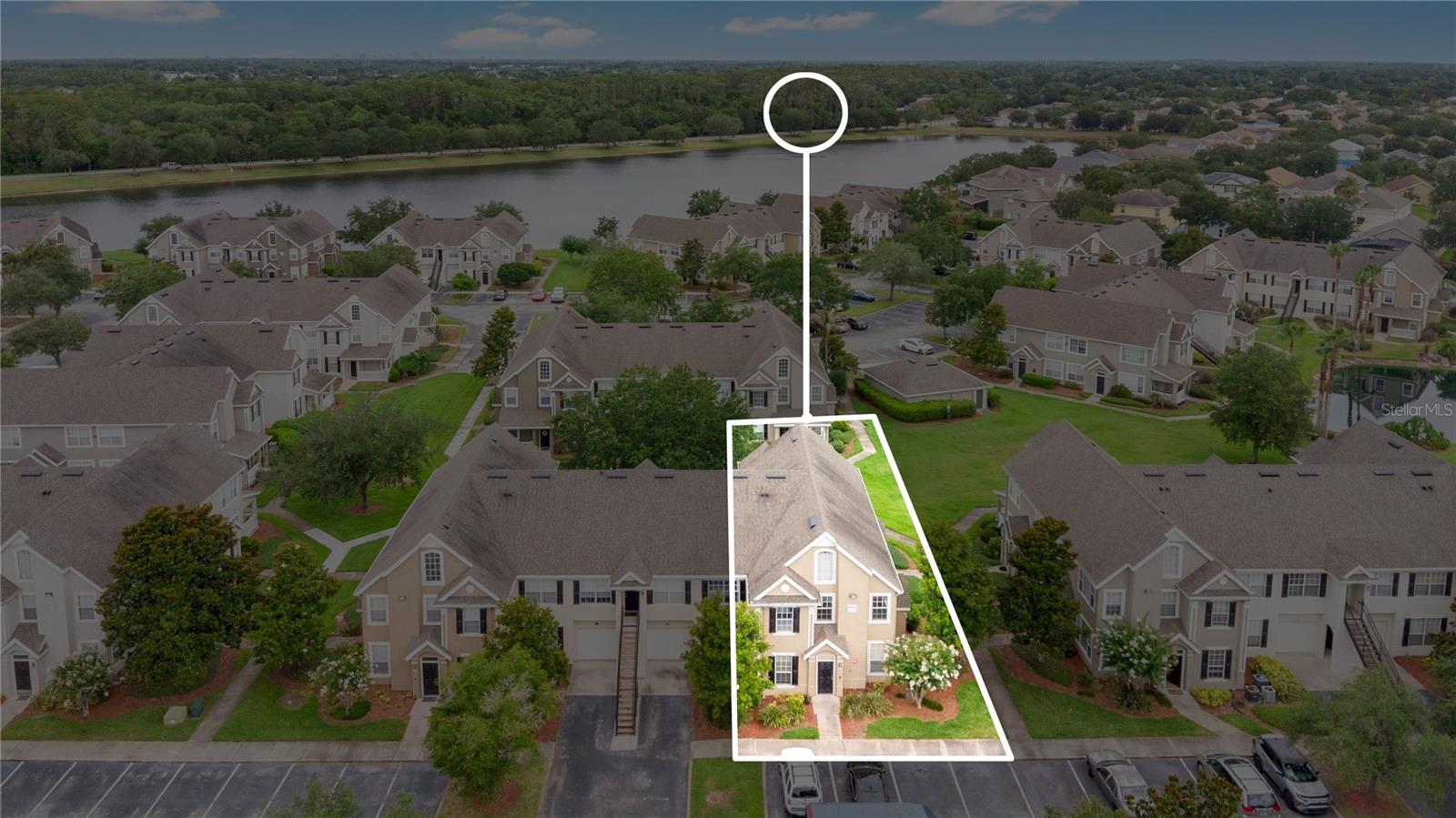 CENTRAL PK/LEE VISTA - Residential