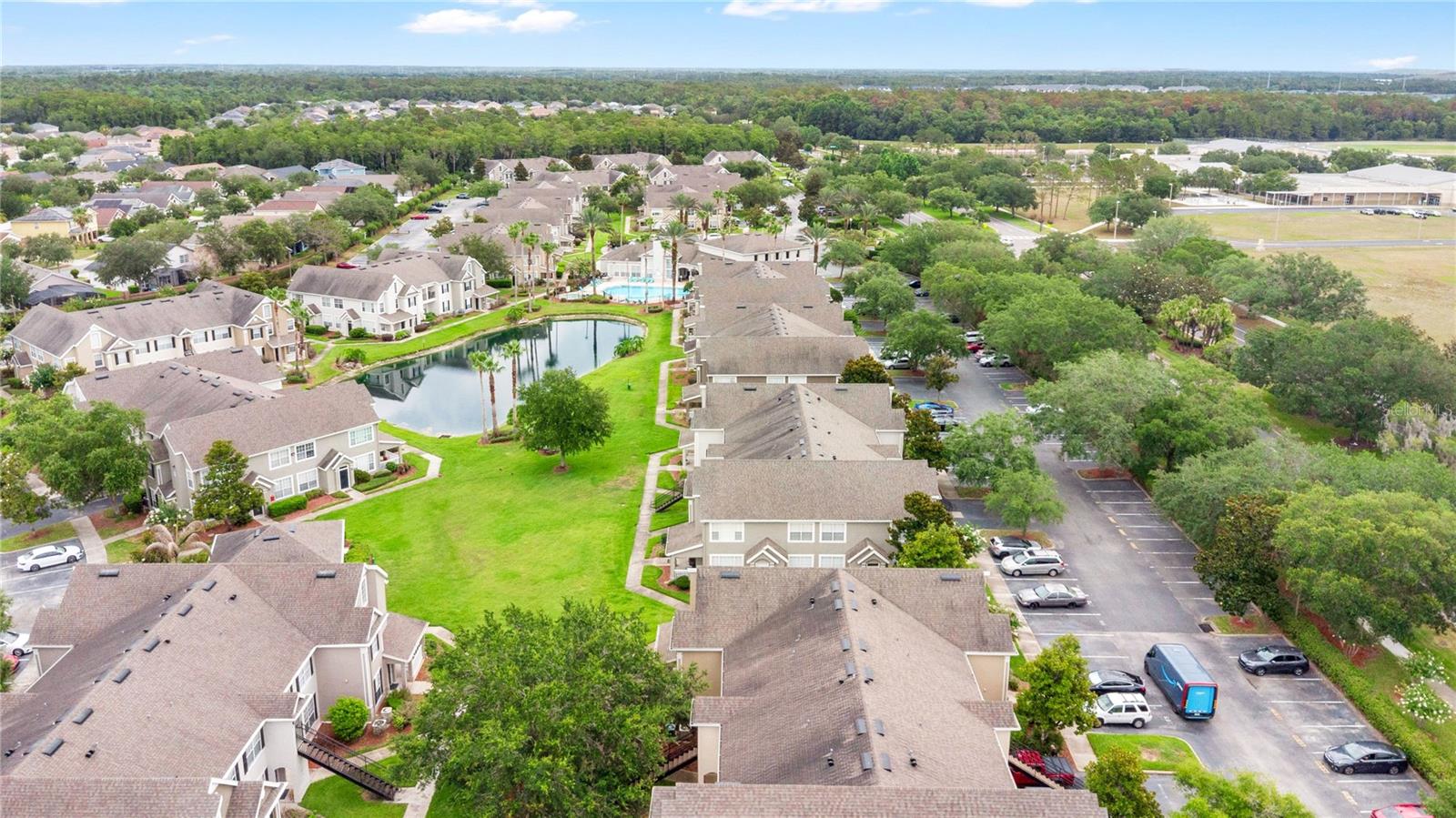 CENTRAL PK/LEE VISTA - Residential