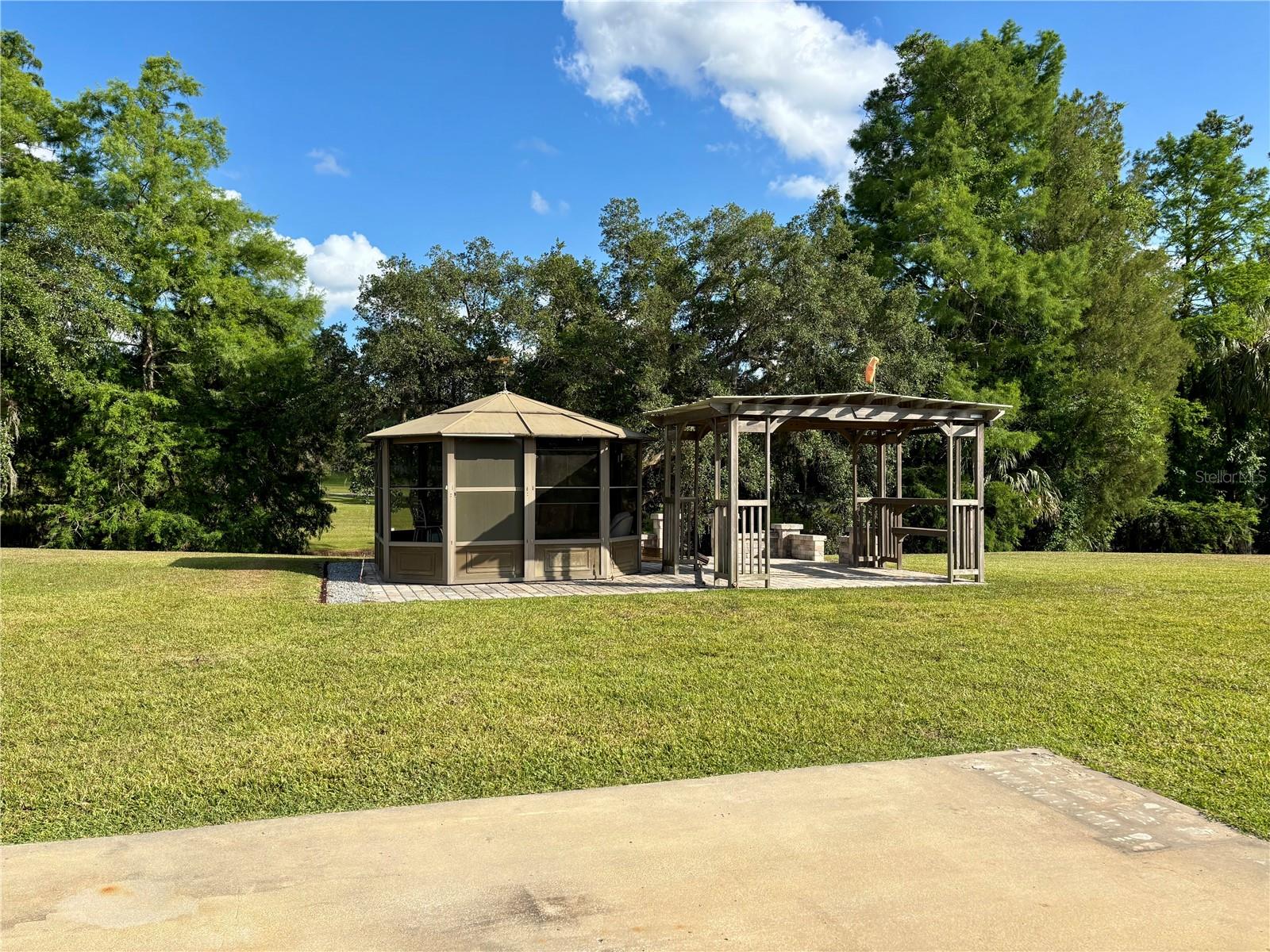 PRESERVE ESTATE - Land