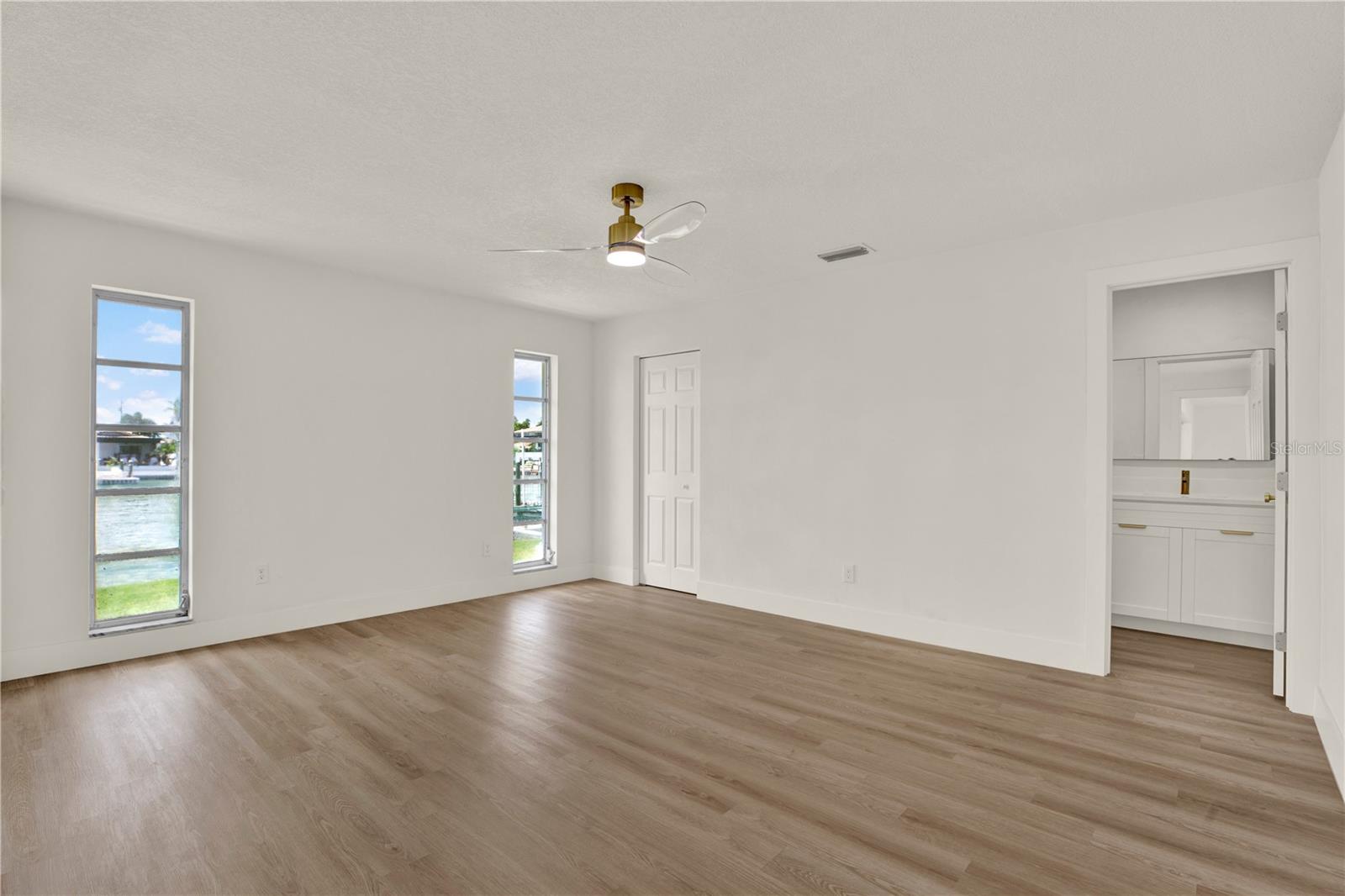 ISLAND ESTATES OF CLEARWATER UNIT 6-B - Residential