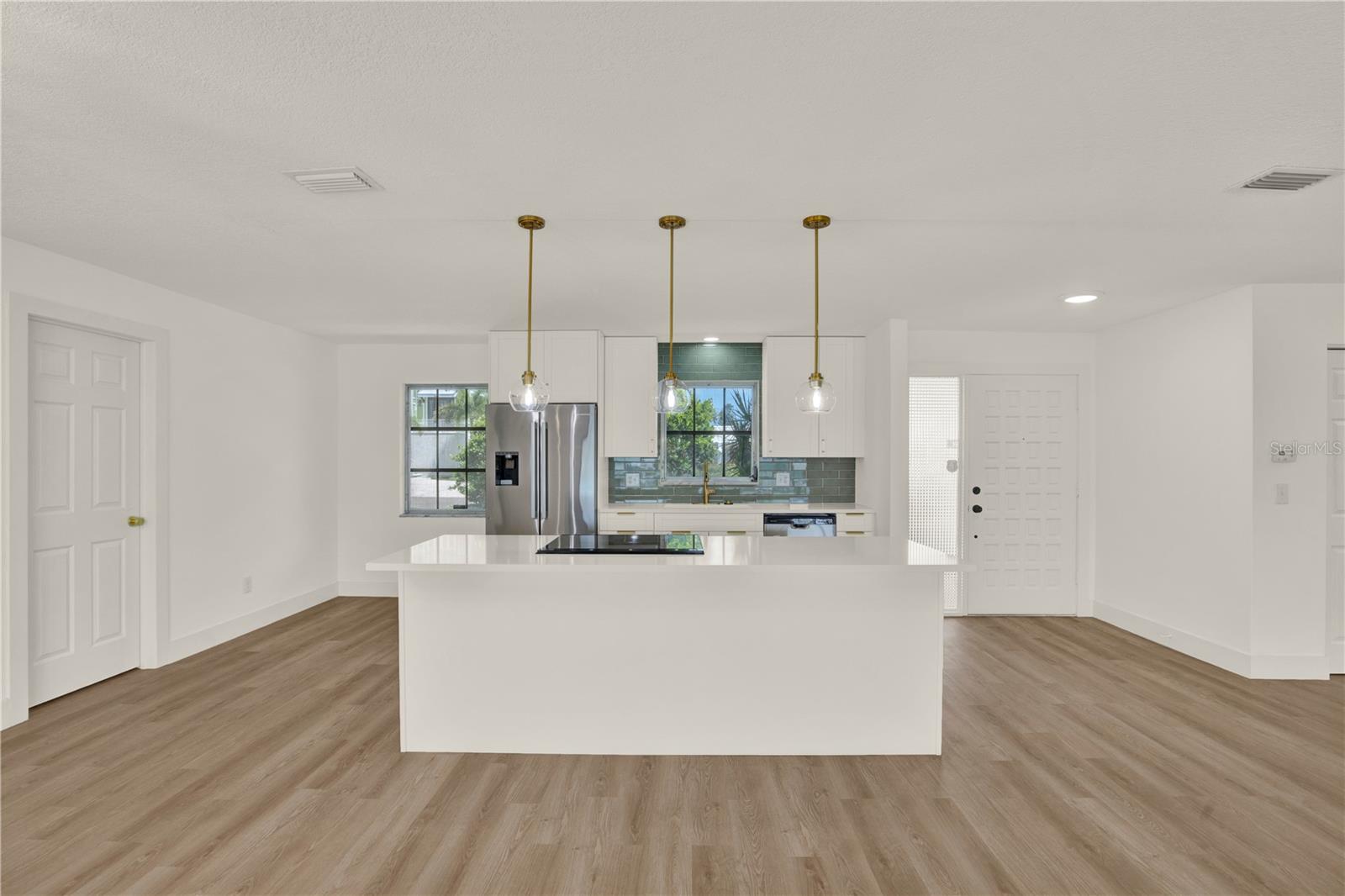 ISLAND ESTATES OF CLEARWATER UNIT 6-B - Residential