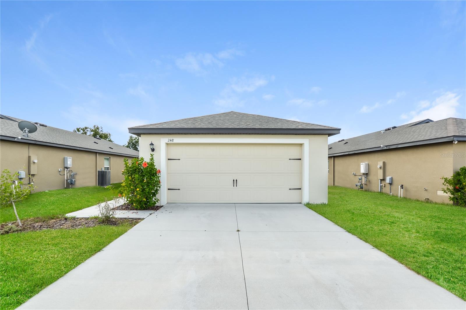 KENSINGTON VIEW - Residential Lease
