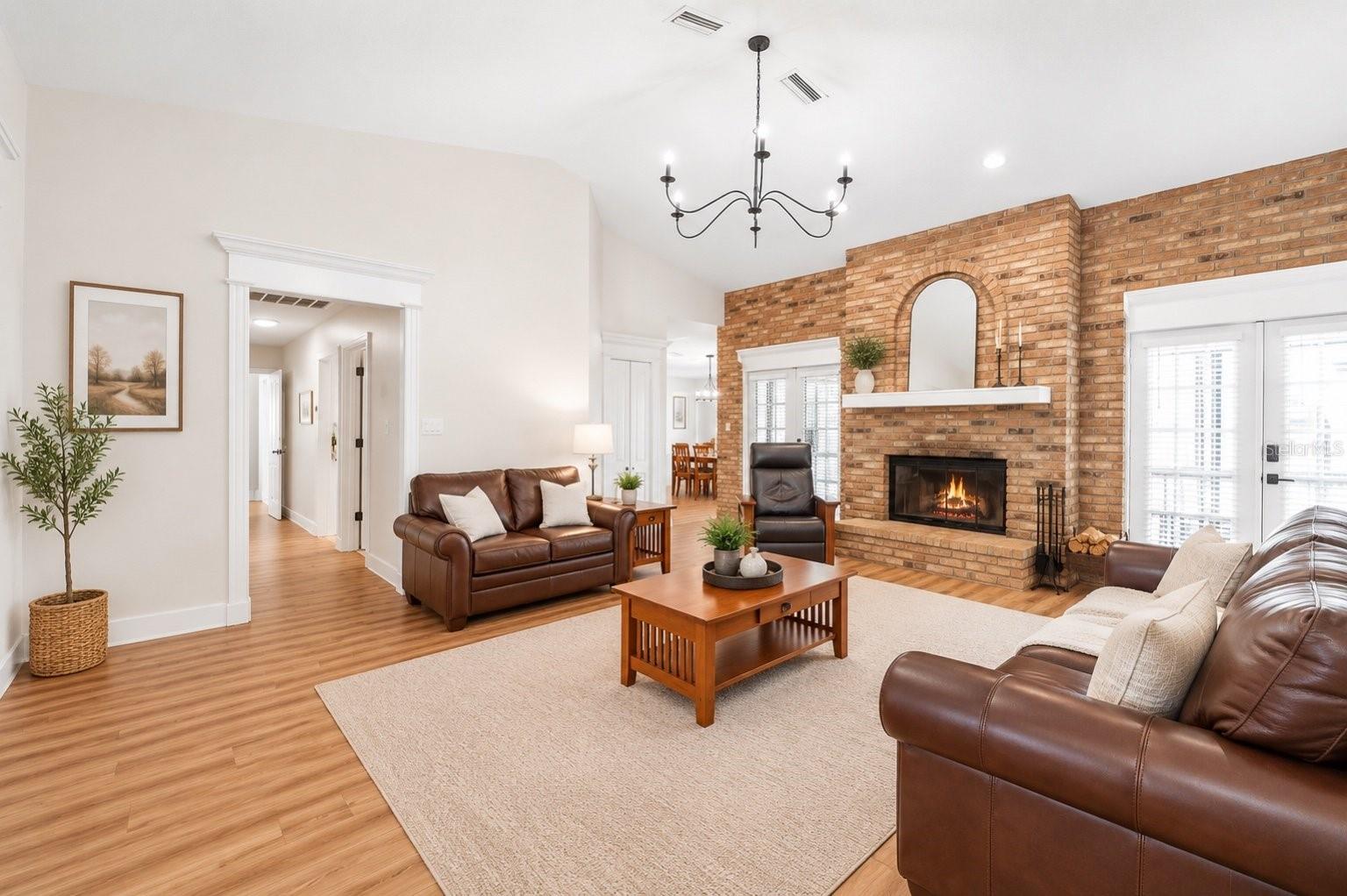 BRADEN WOODS PH VI - Residential