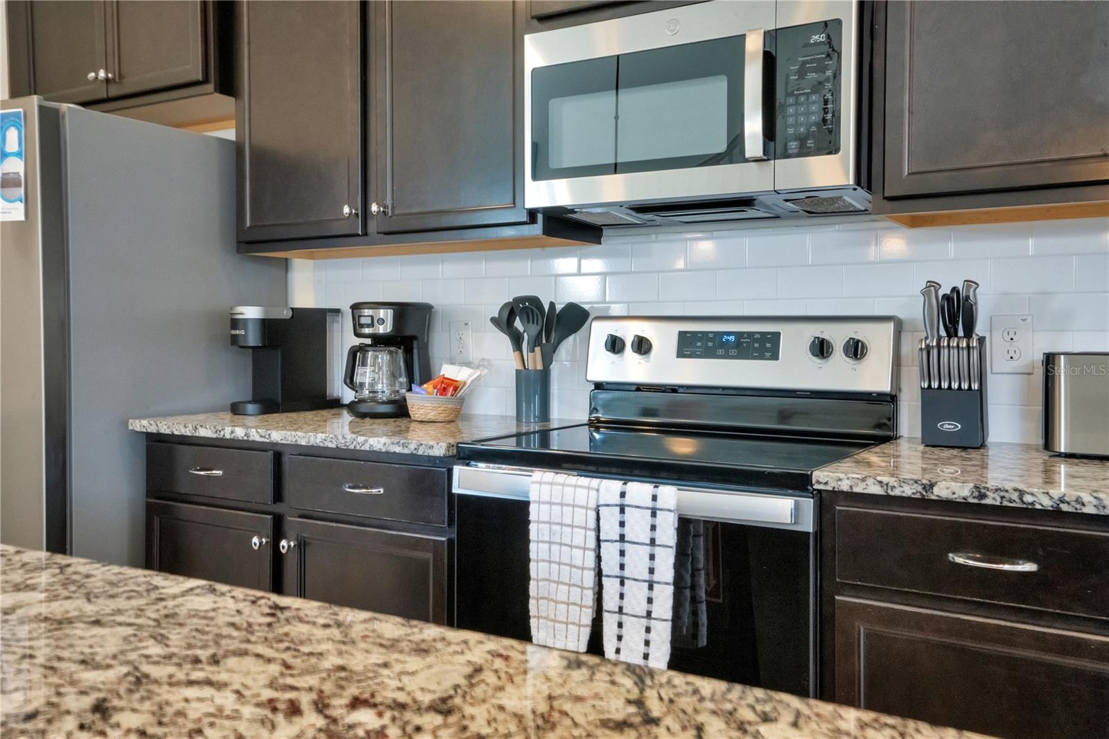 WINDSOR AT WESTSIDE PH 3 - Residential