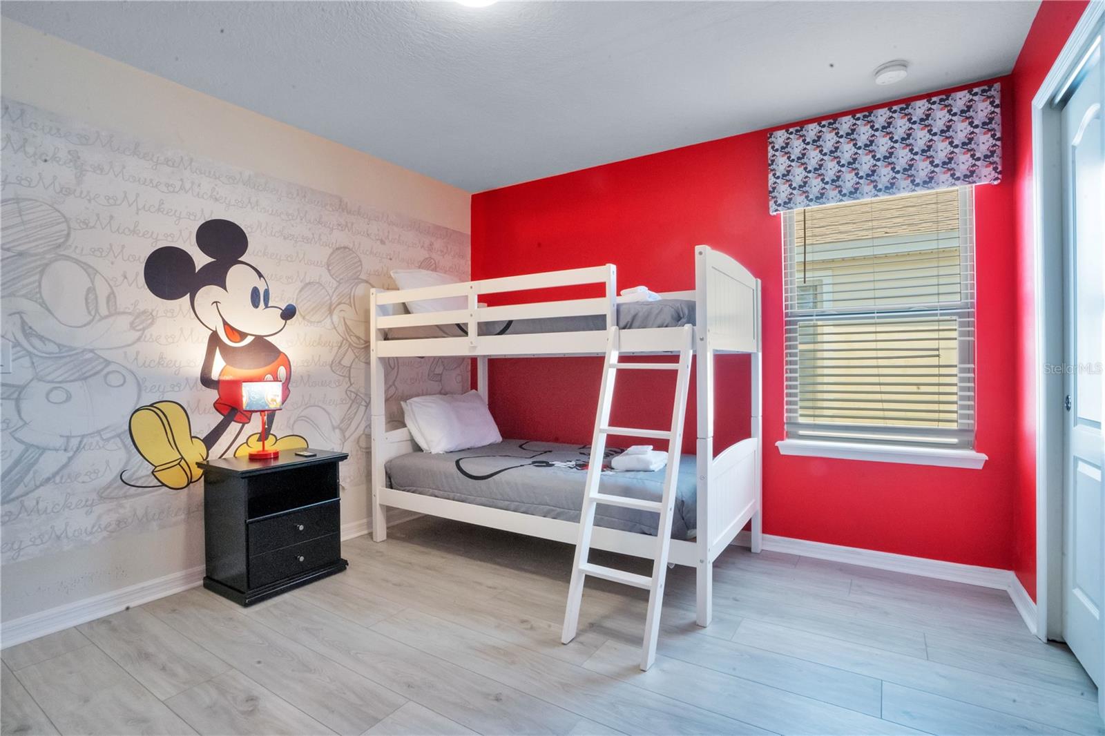 WINDSOR AT WESTSIDE PH 3 - Residential