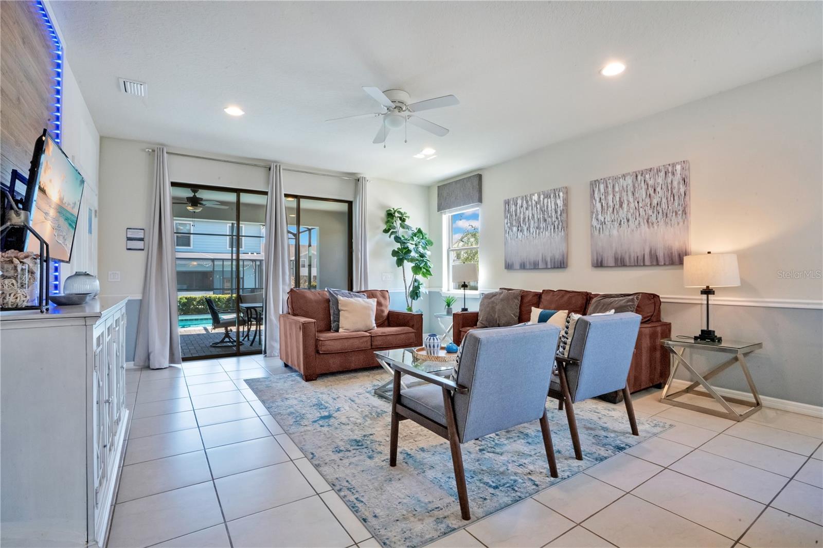 WINDSOR AT WESTSIDE PH 3 - Residential