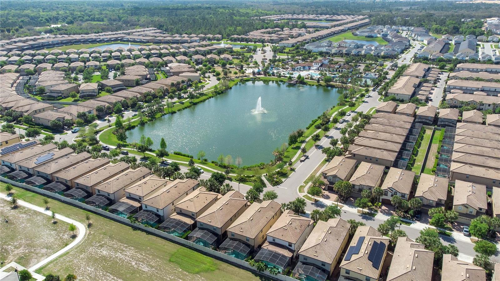 WINDSOR AT WESTSIDE PH 3 - Residential