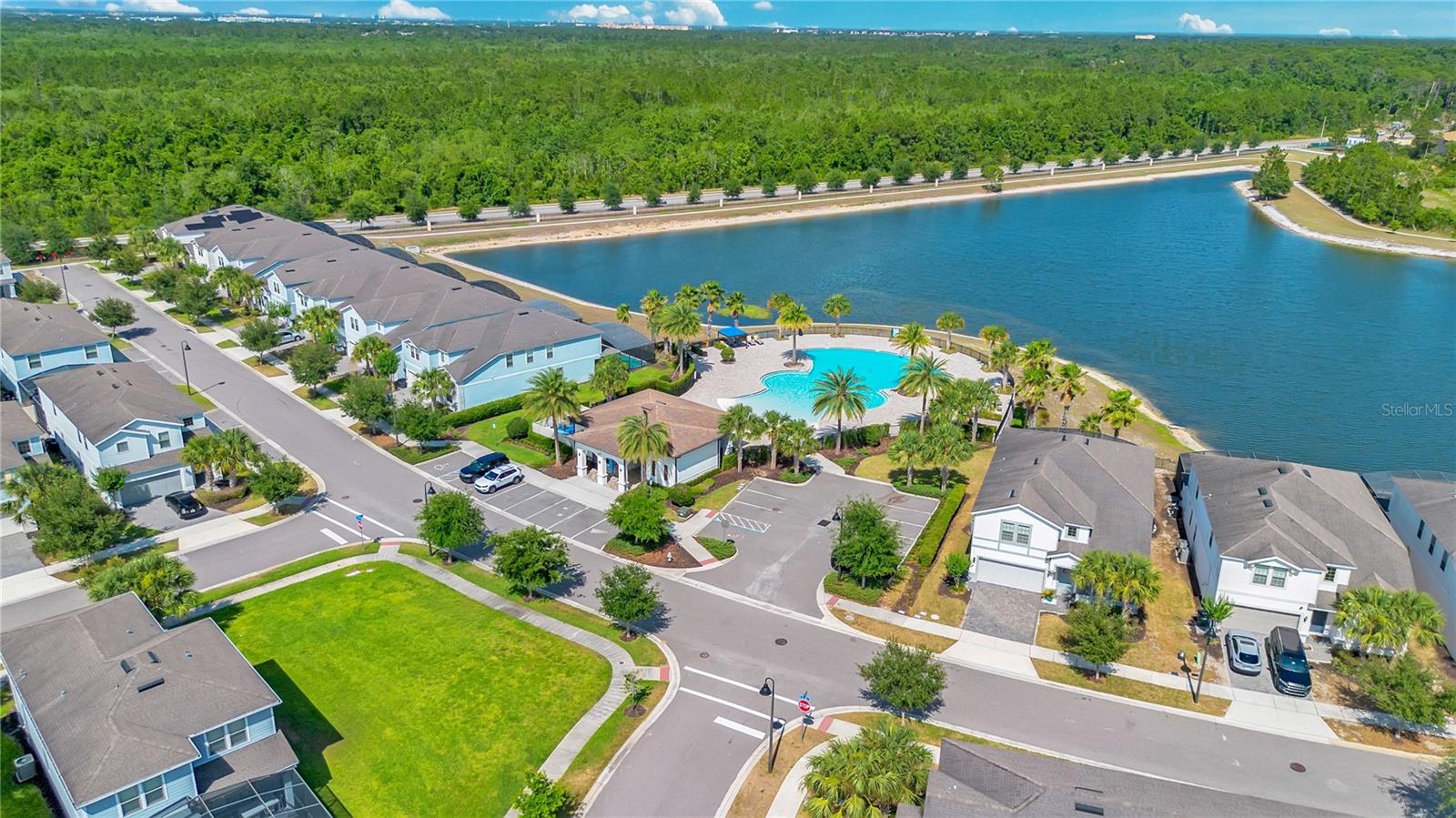 WINDSOR AT WESTSIDE PH 3 - Residential