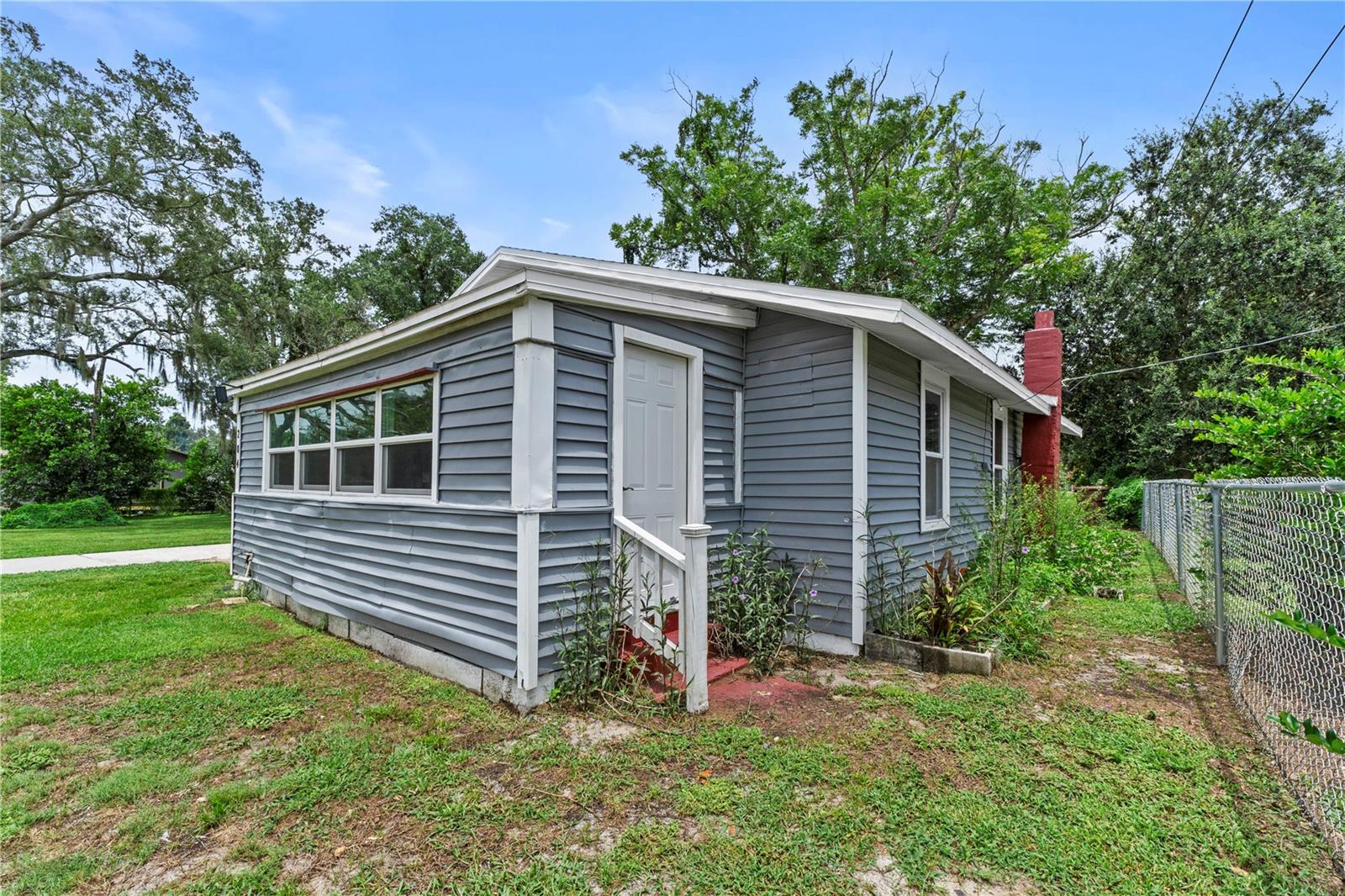 RAILROAD HEIGHTS - Residential