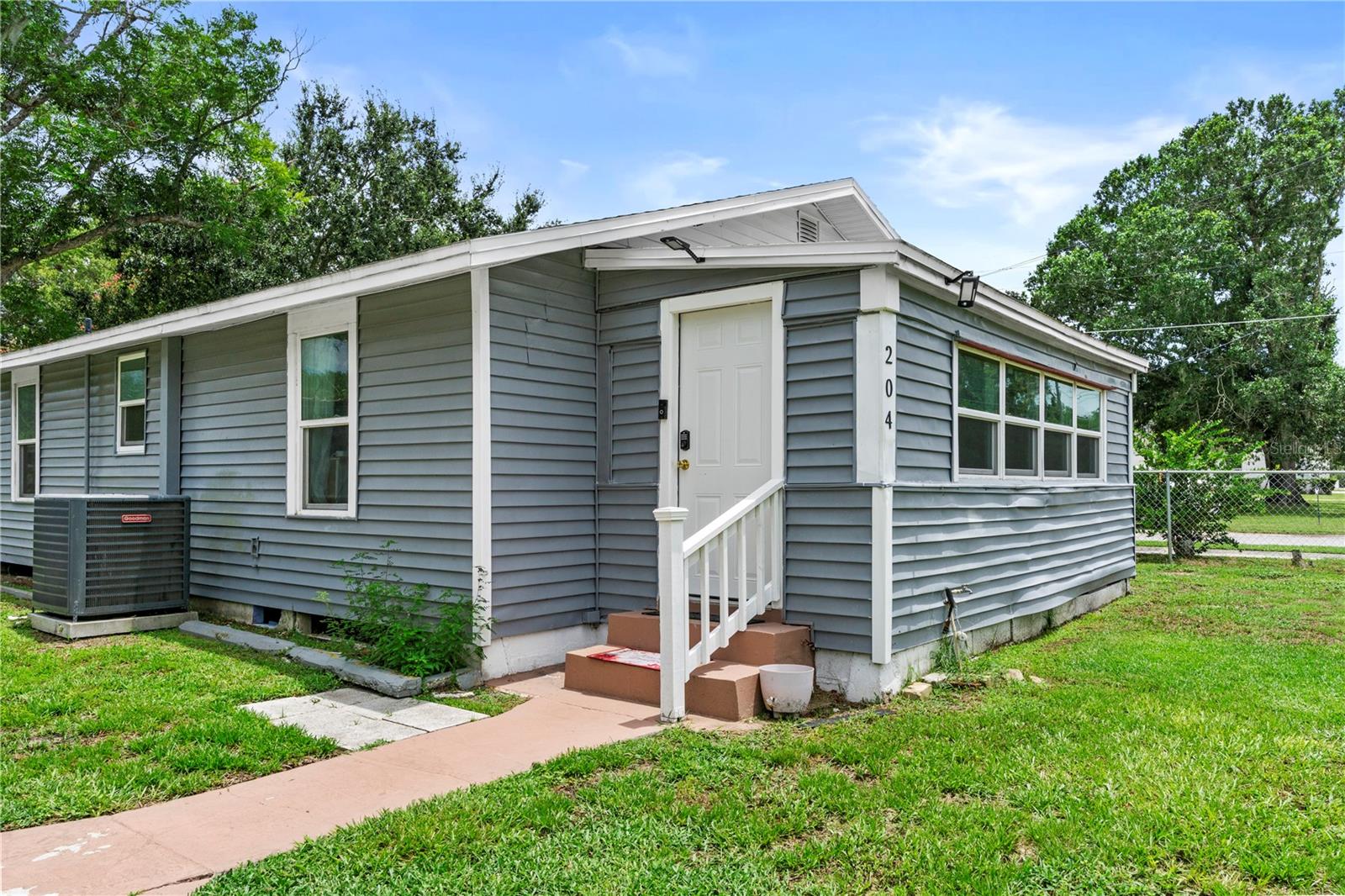 RAILROAD HEIGHTS - Residential