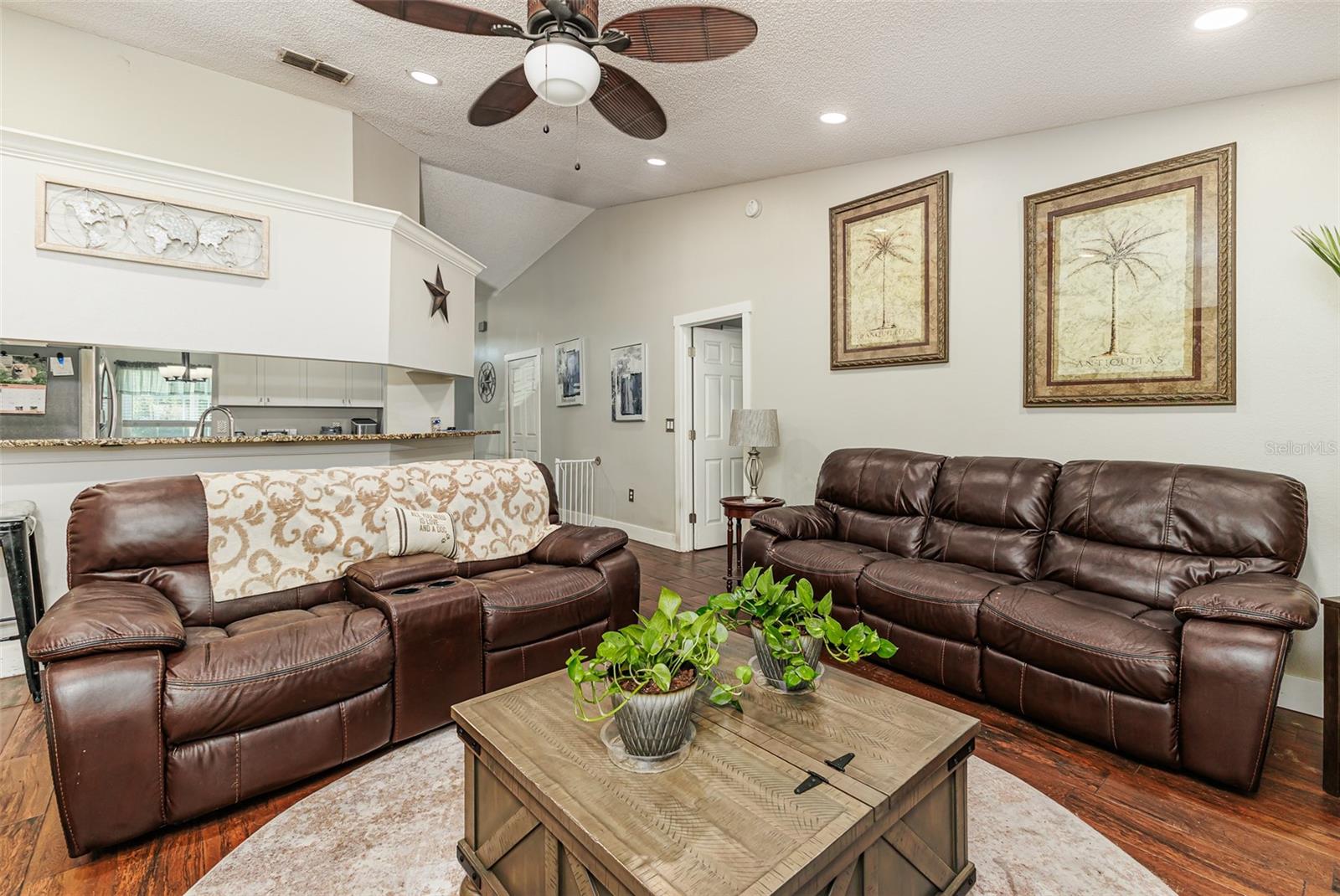 FOX TREE EAST - Residential