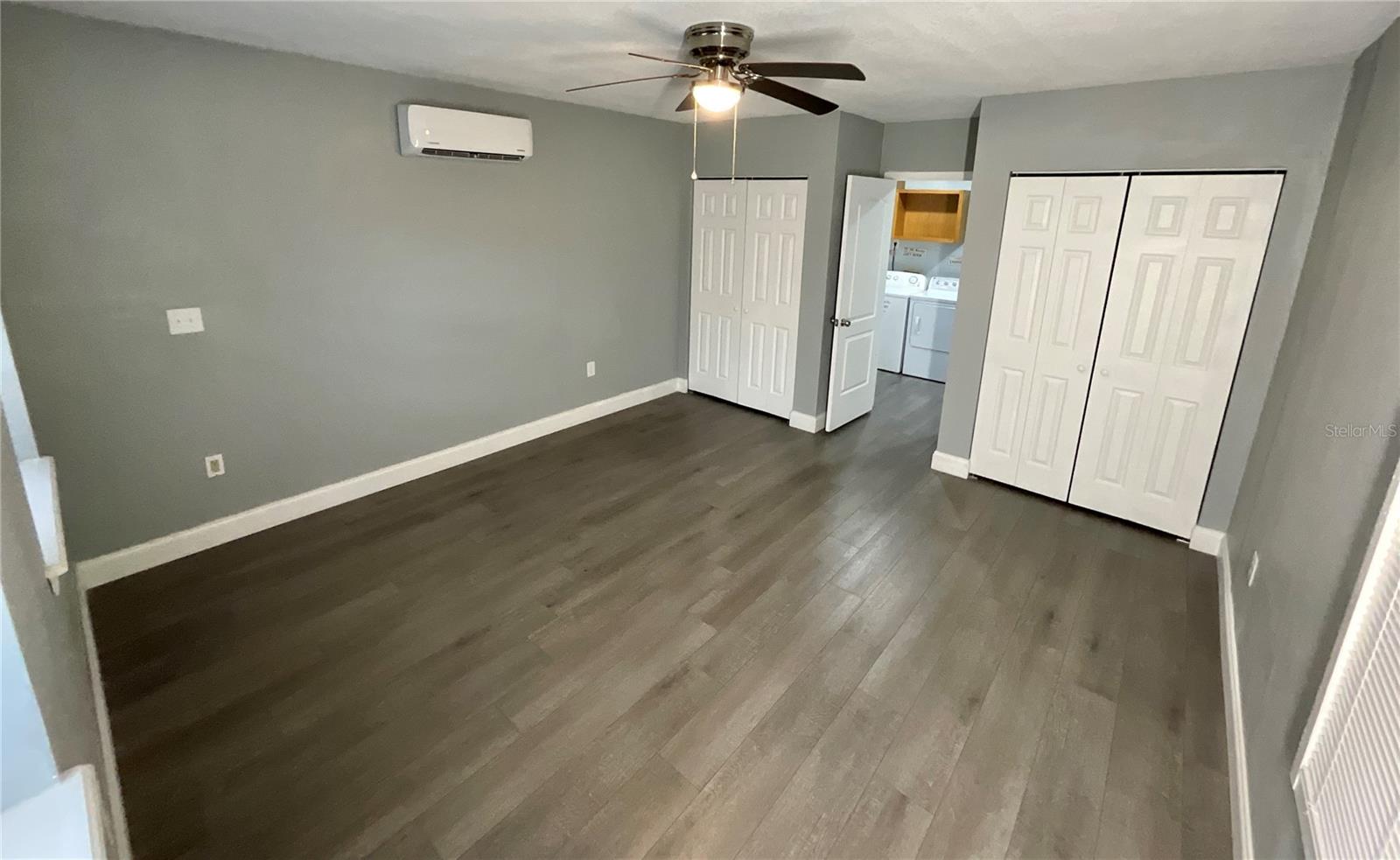 GENEVA LAKE ESTATES - Residential