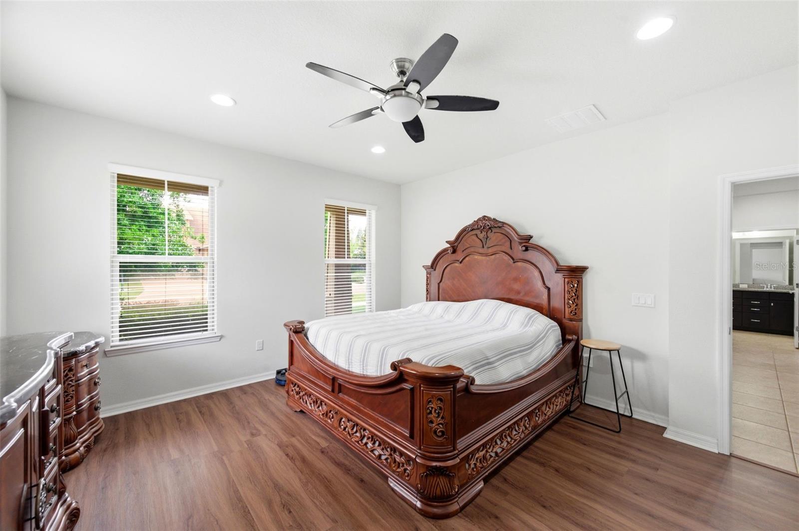 FIISHHAWK RANCH WEST PH 2A/ - Residential Lease