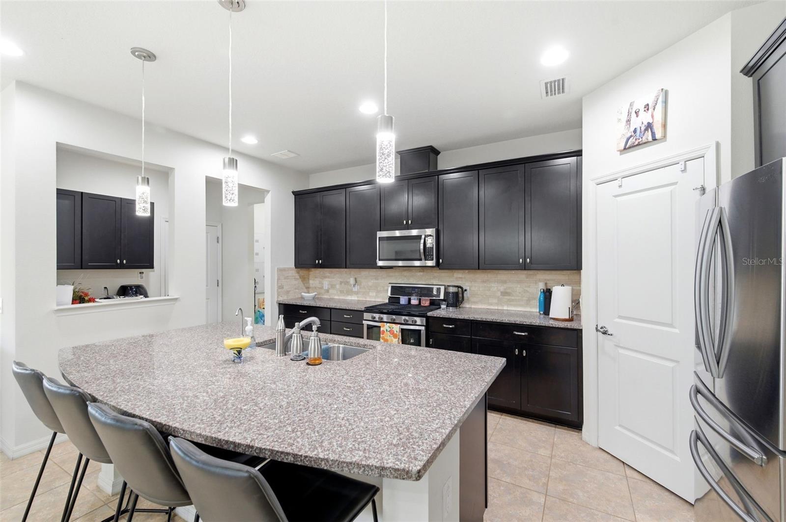 FIISHHAWK RANCH WEST PH 2A/ - Residential Lease
