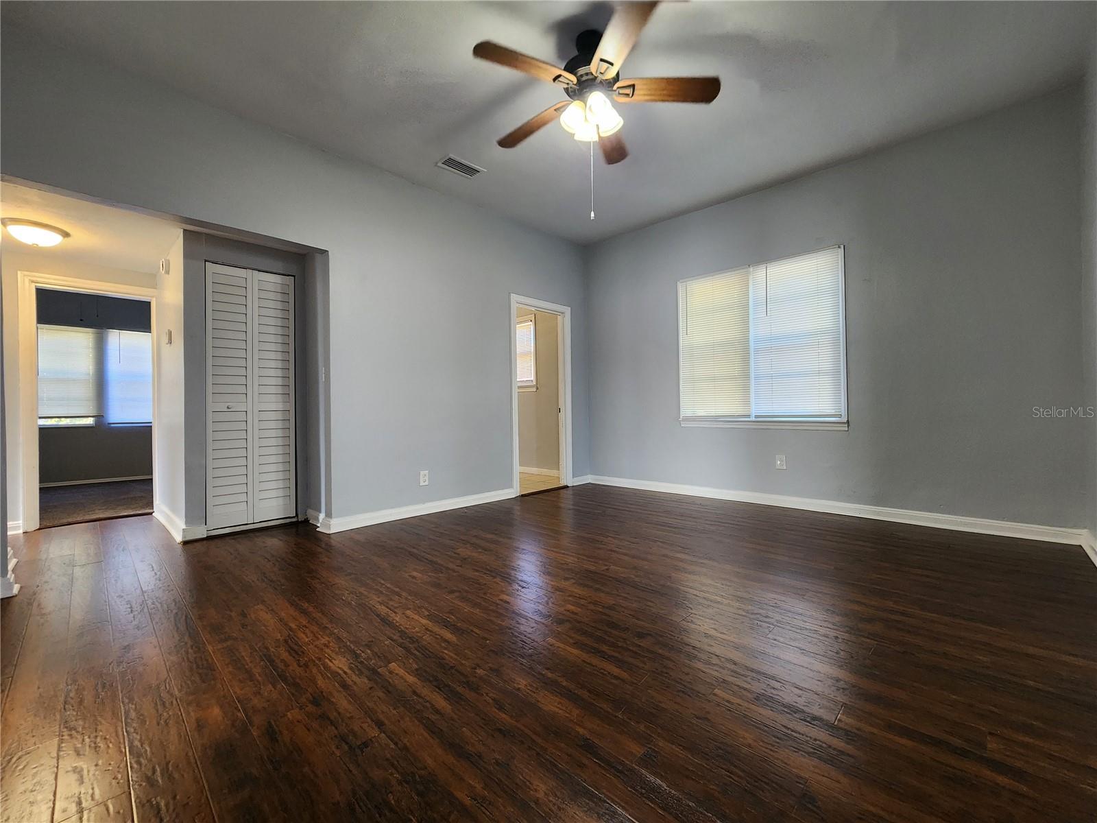 LENGLES SUB LTS 182, 187 - Residential Lease