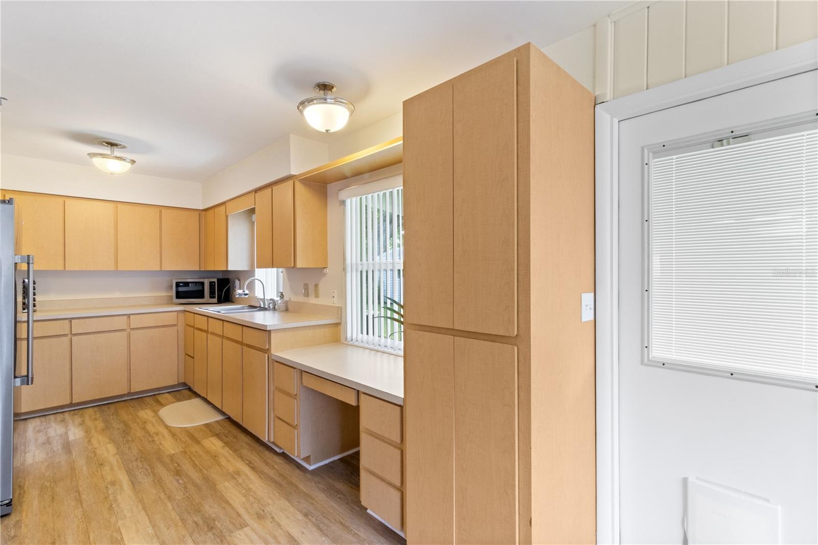 EDGEWOOD PARK - Residential