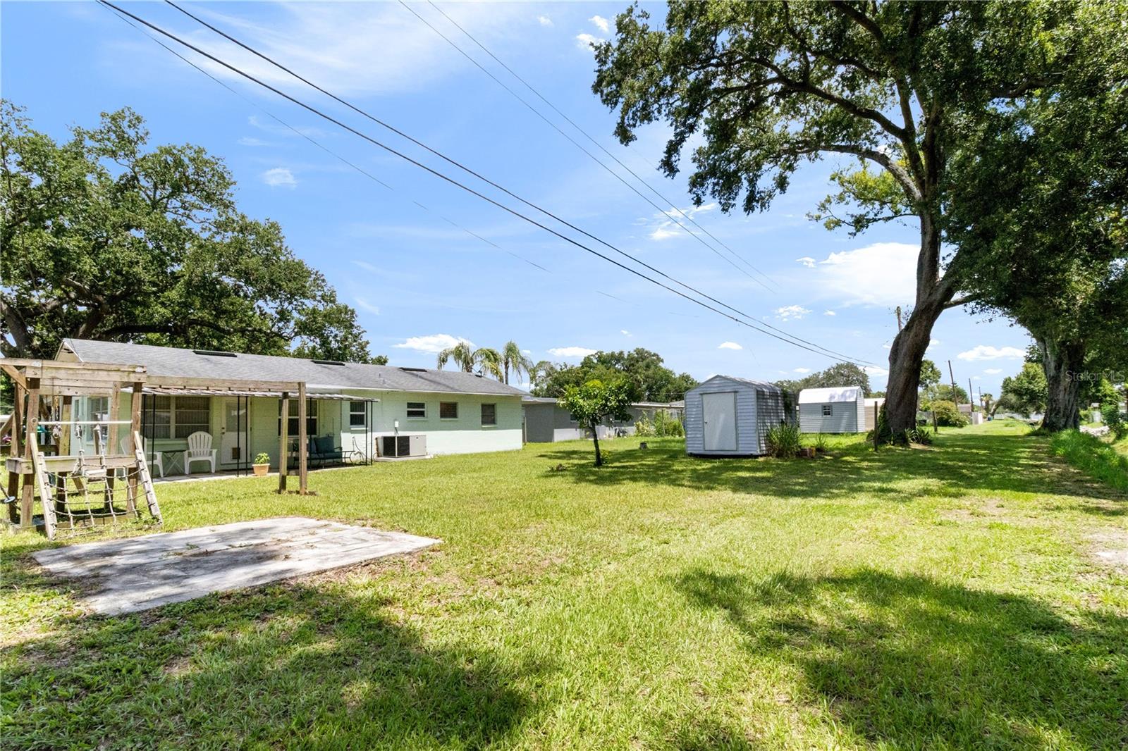 EDGEWOOD PARK - Residential