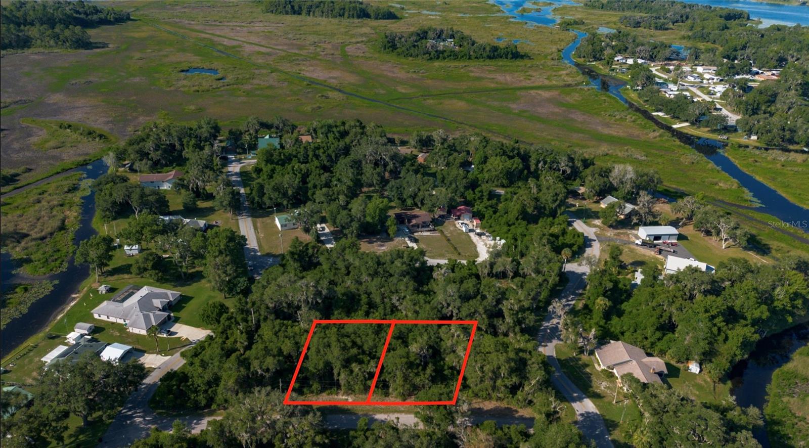 OAKWOOD ISLAND - Land