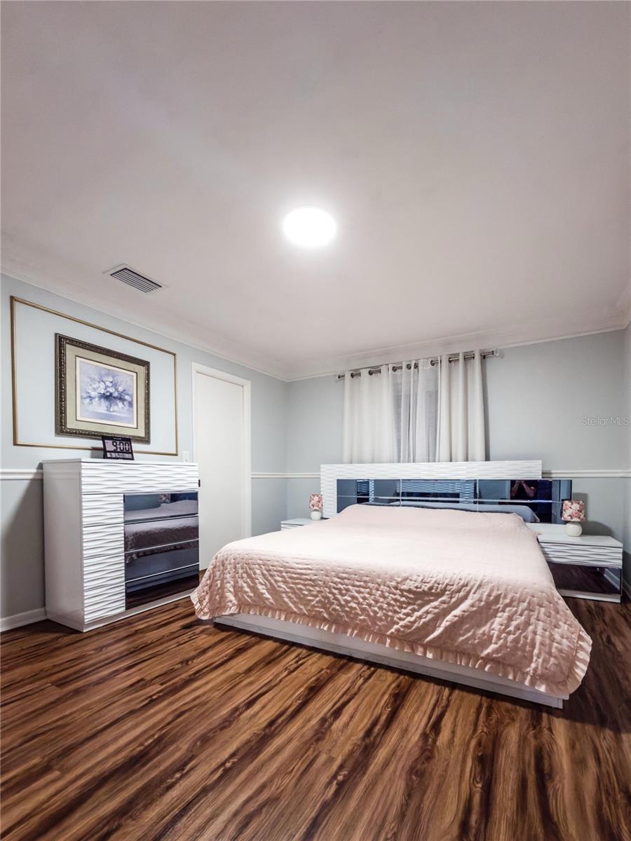 KEENE LAKE MANOR - Residential