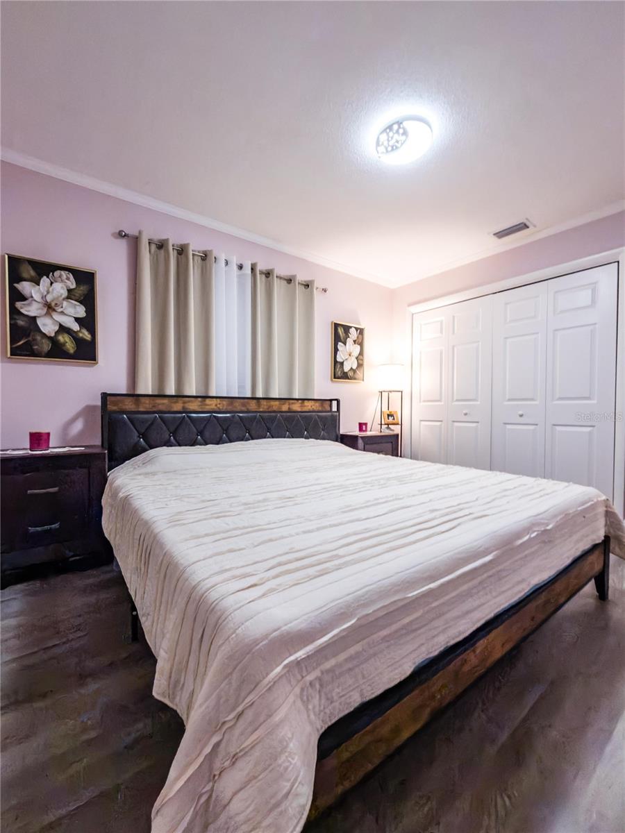 KEENE LAKE MANOR - Residential