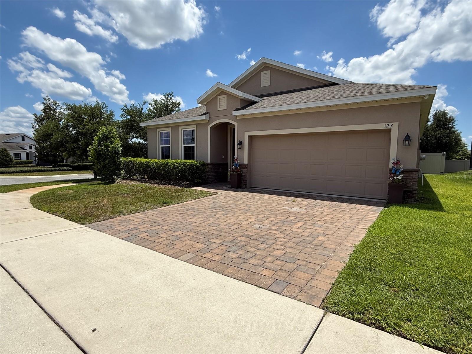 PRESERVE AT SUNRISE PH 1 - Residential Lease