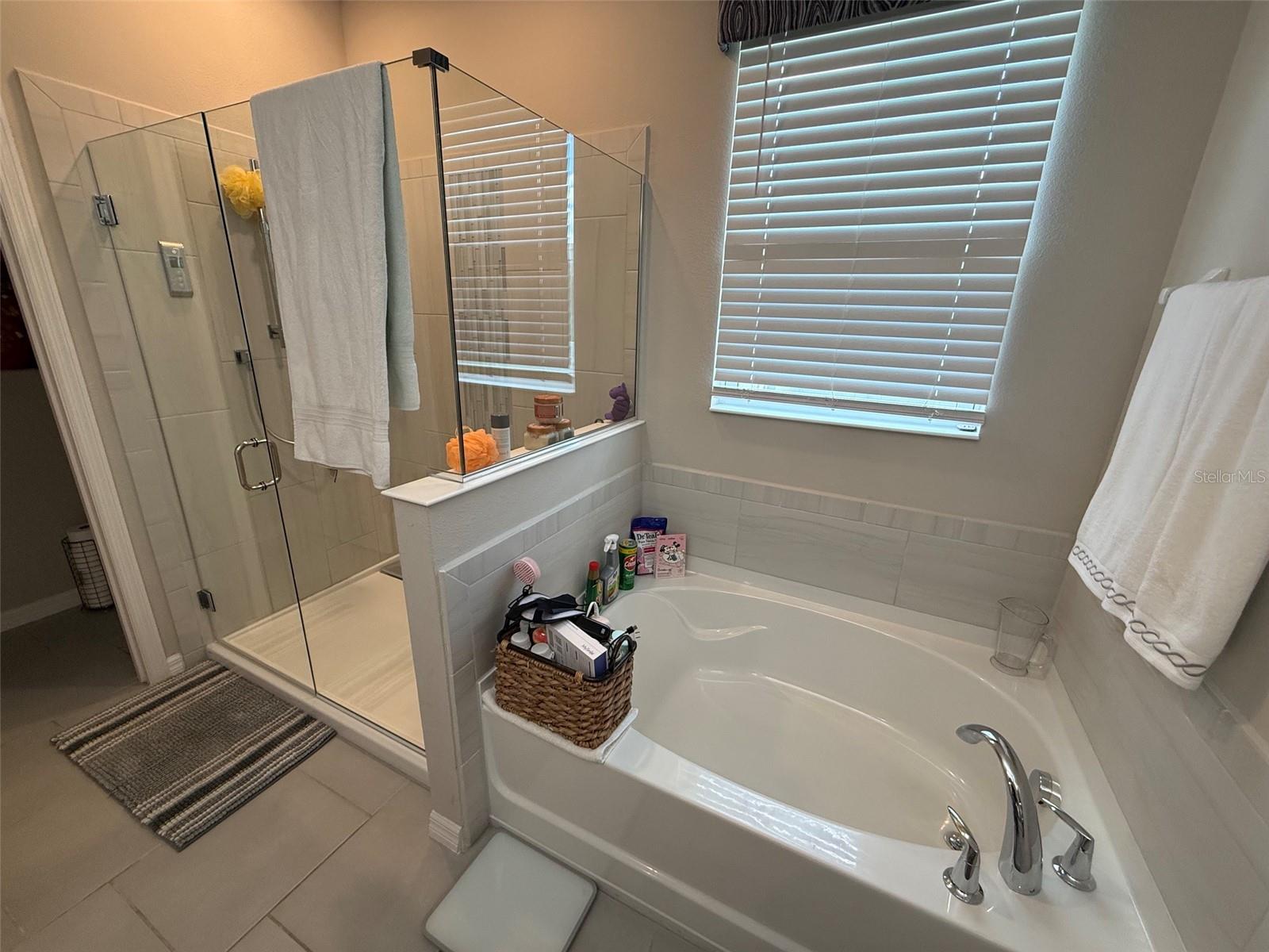 PRESERVE AT SUNRISE PH 1 - Residential Lease