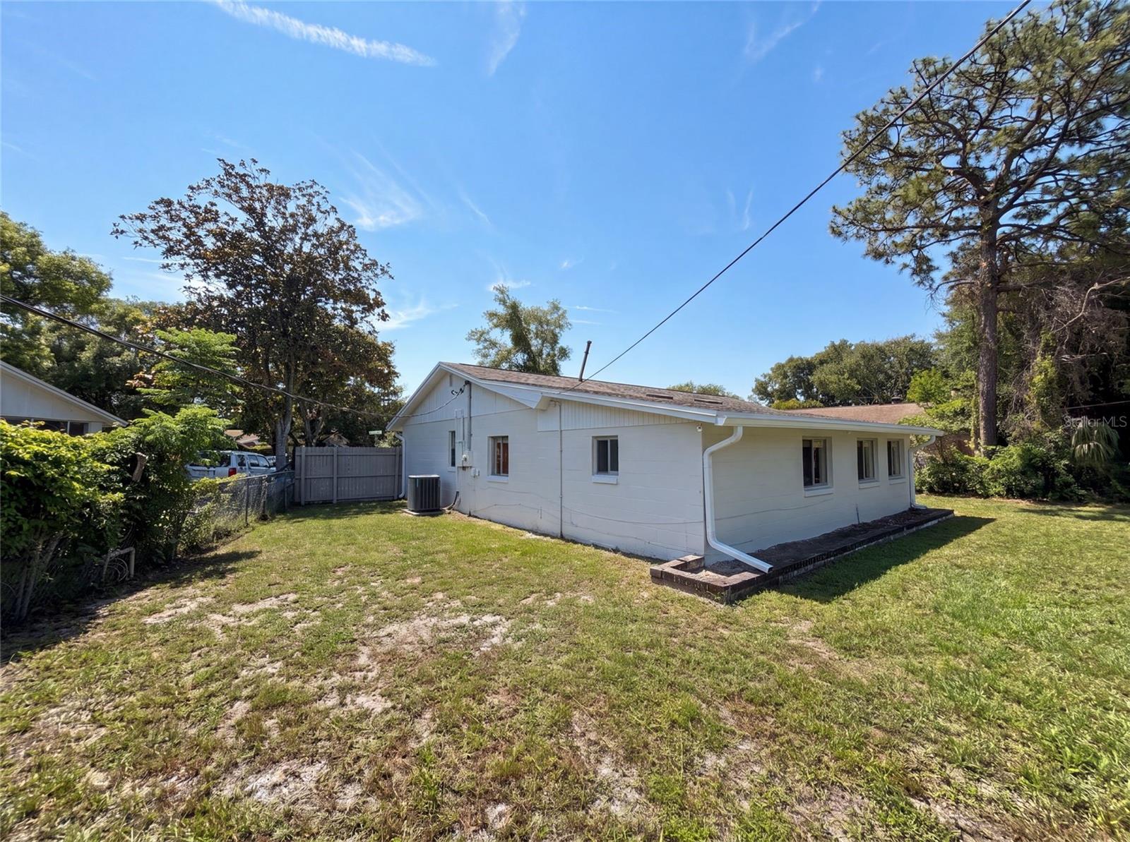 ILESDALE MANOR - Residential