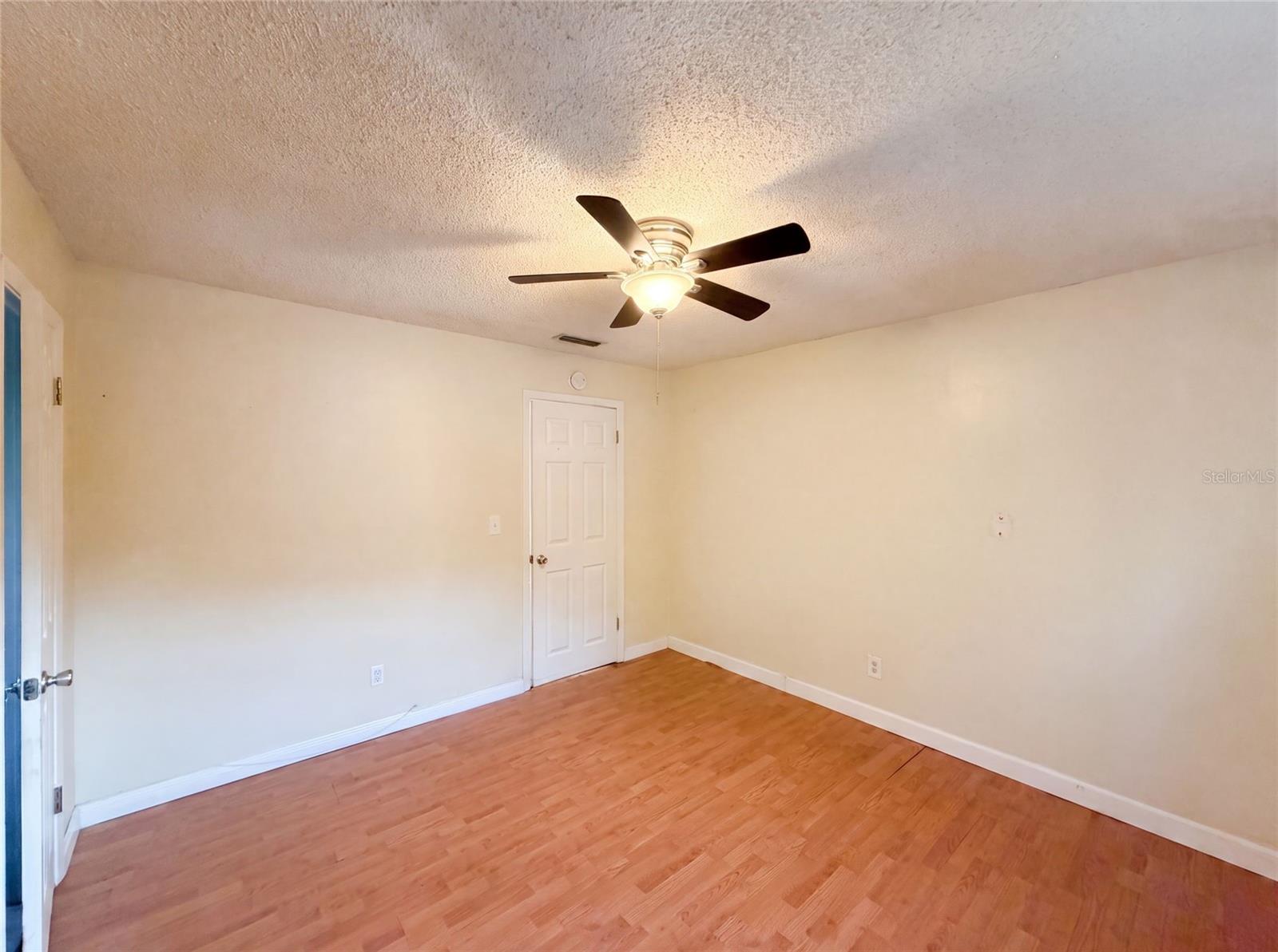 ILESDALE MANOR - Residential