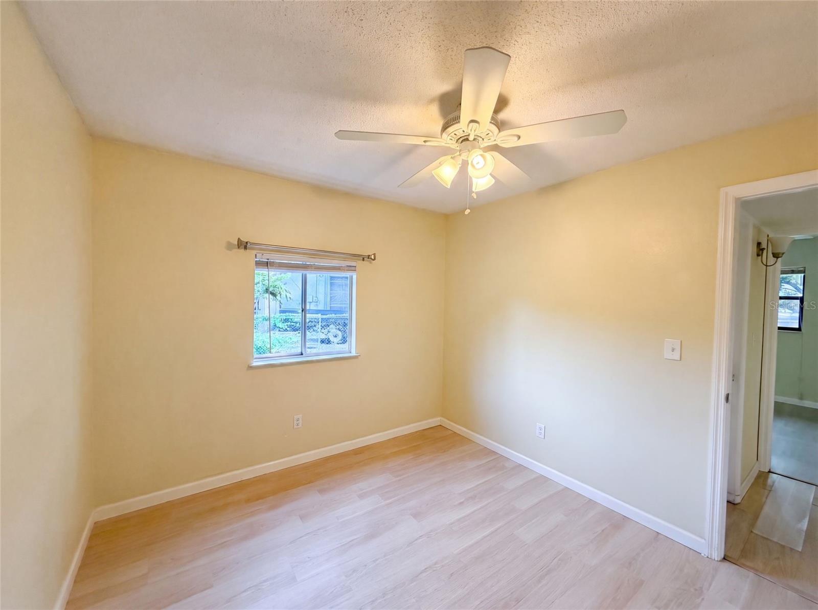ILESDALE MANOR - Residential