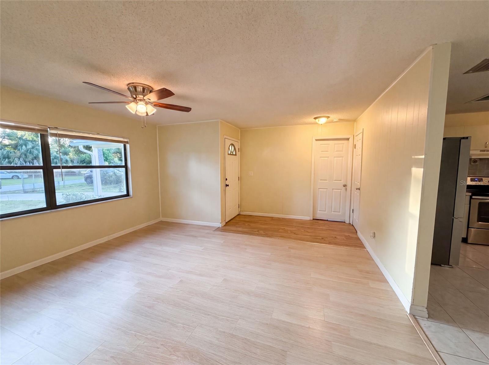 ILESDALE MANOR - Residential