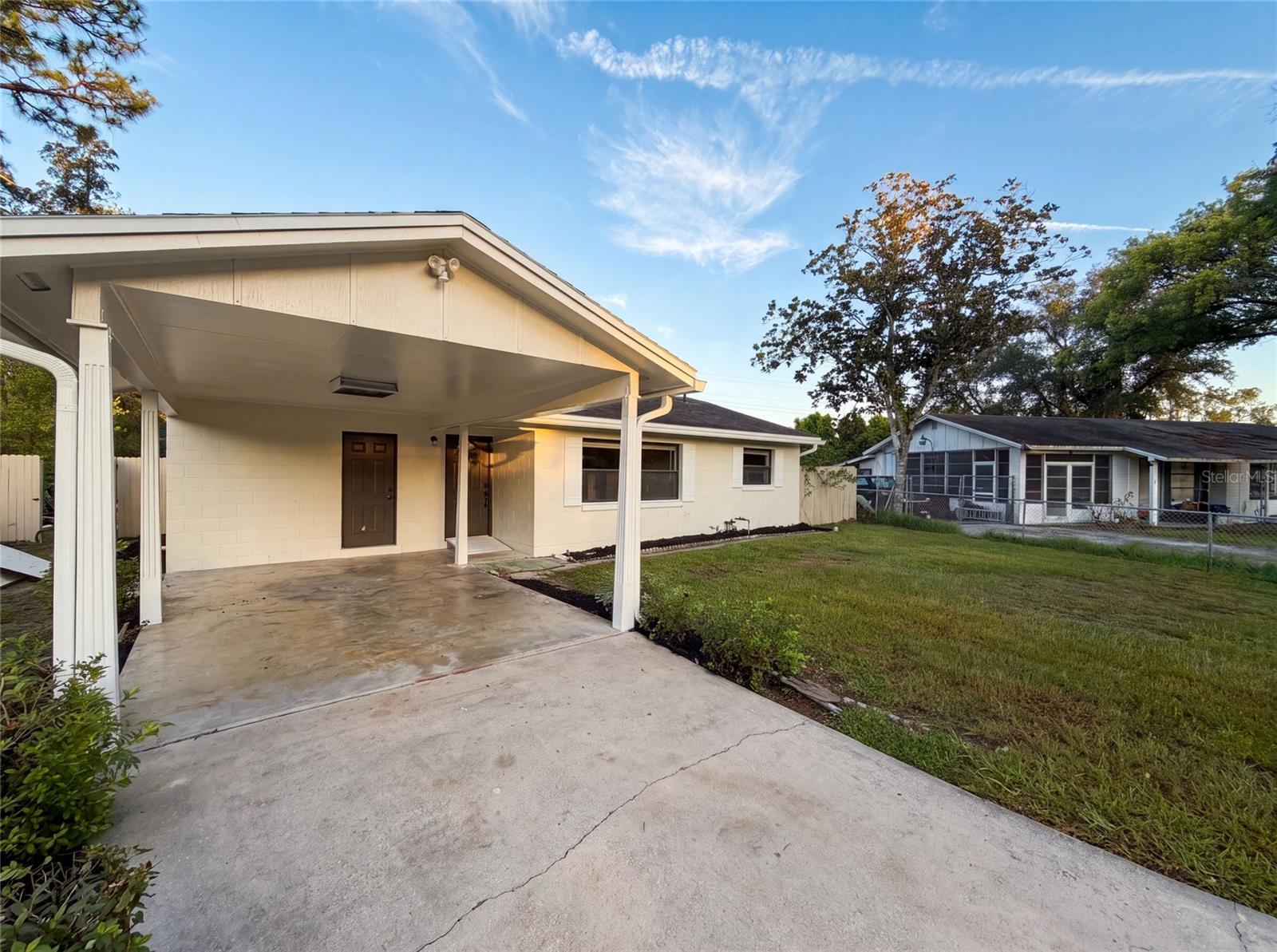 ILESDALE MANOR - Residential