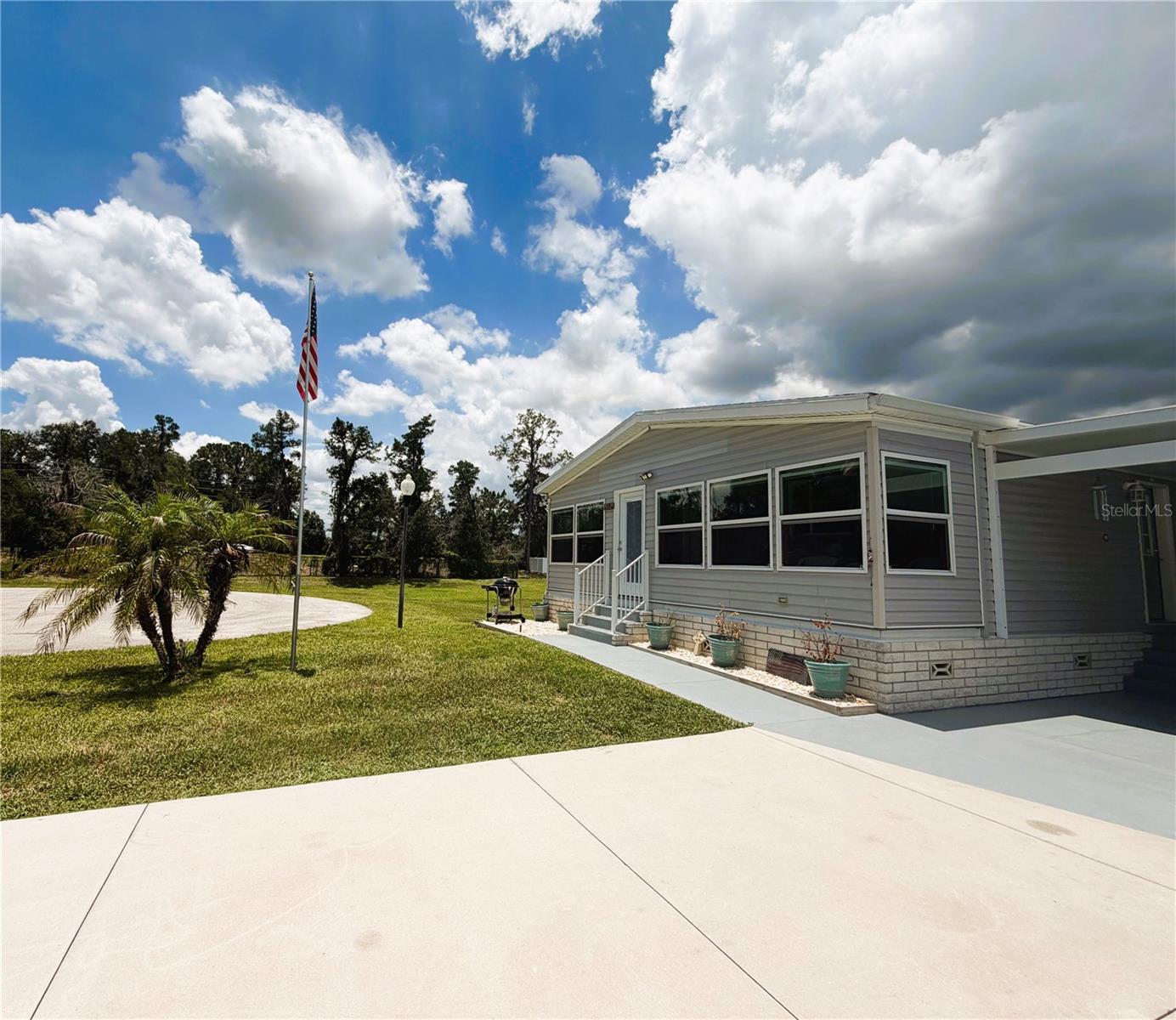 SAGO PALM AT HAWTHORNE A COOPERATIVE - Residential