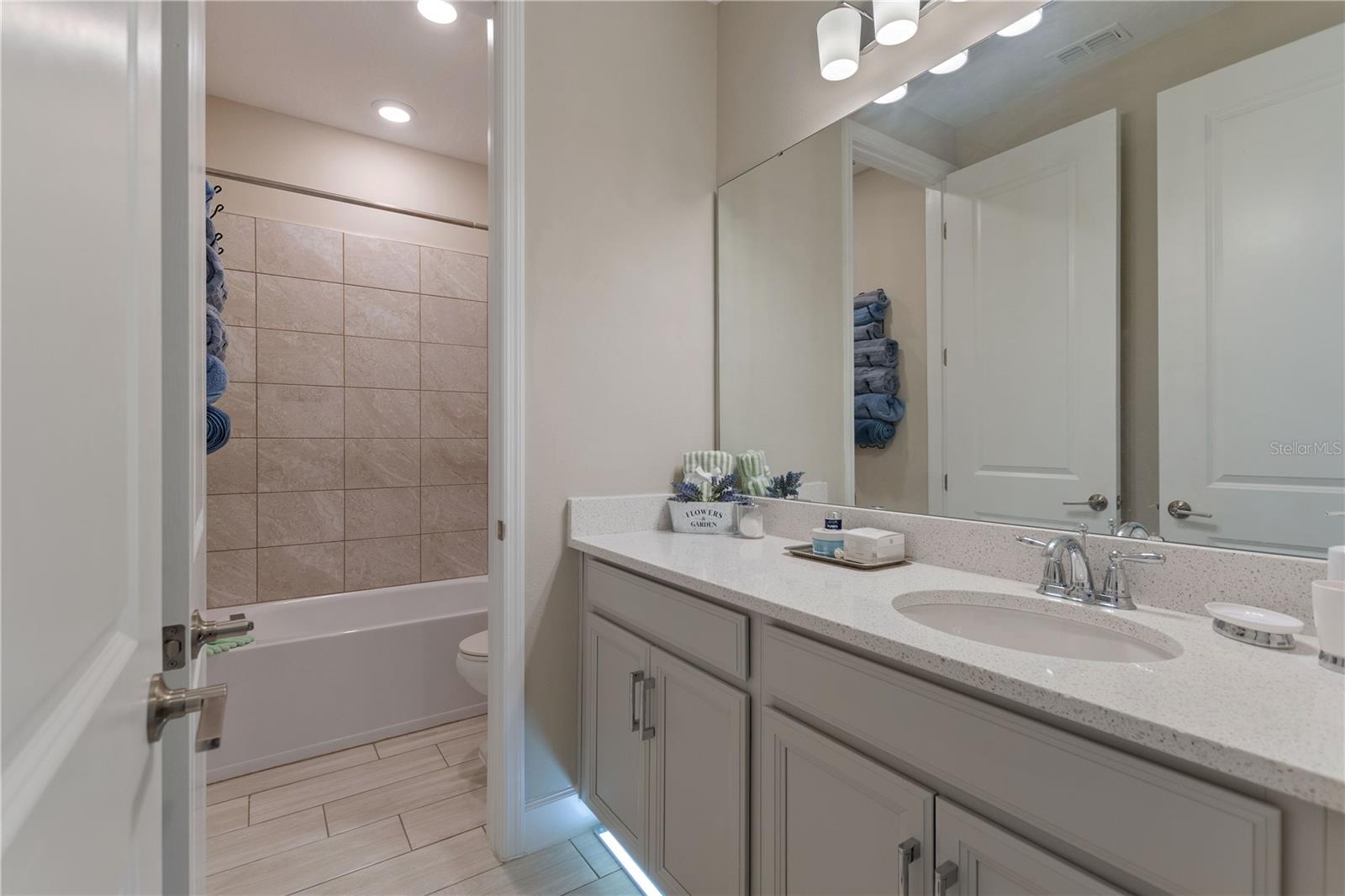 BELLALAGO PH 1X - Residential