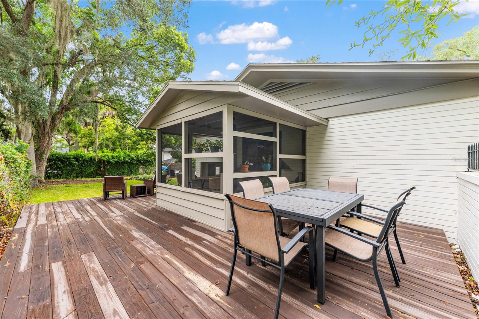 OAKLEIGH PARK - Residential