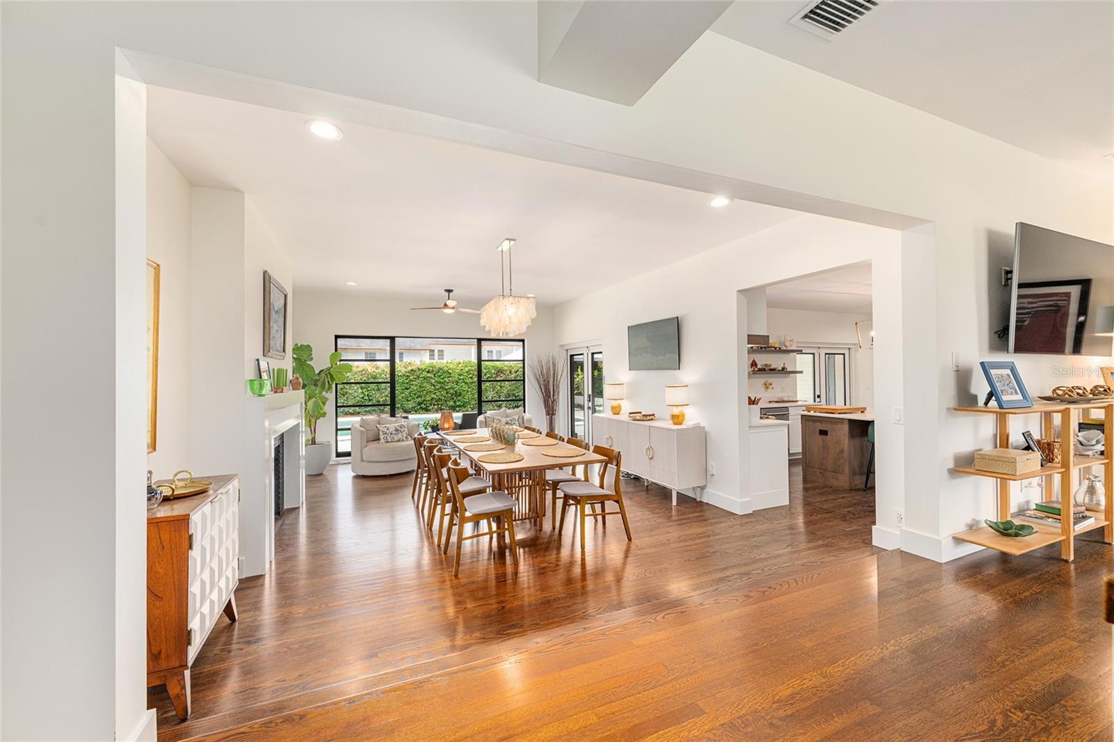 OAKLEIGH PARK - Residential