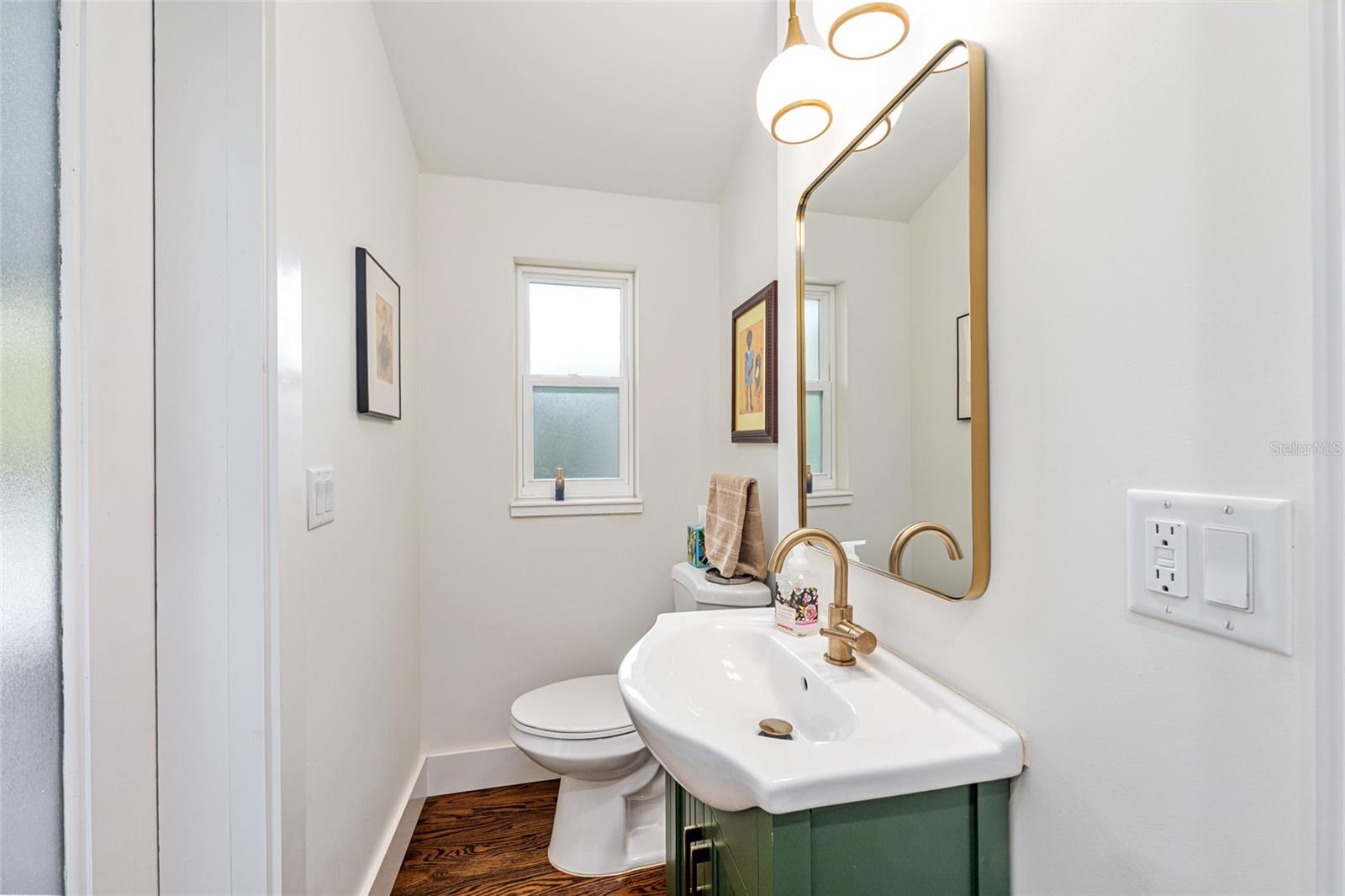 OAKLEIGH PARK - Residential