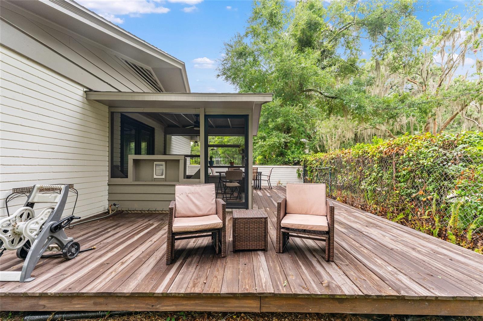 OAKLEIGH PARK - Residential
