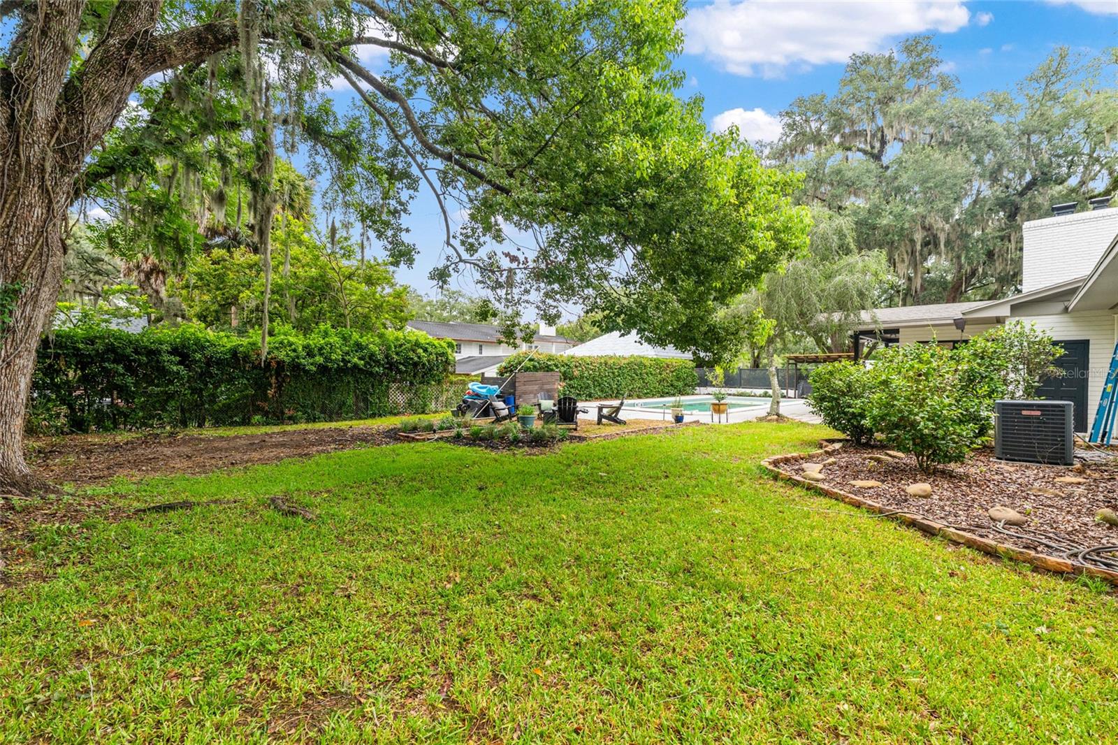 OAKLEIGH PARK - Residential