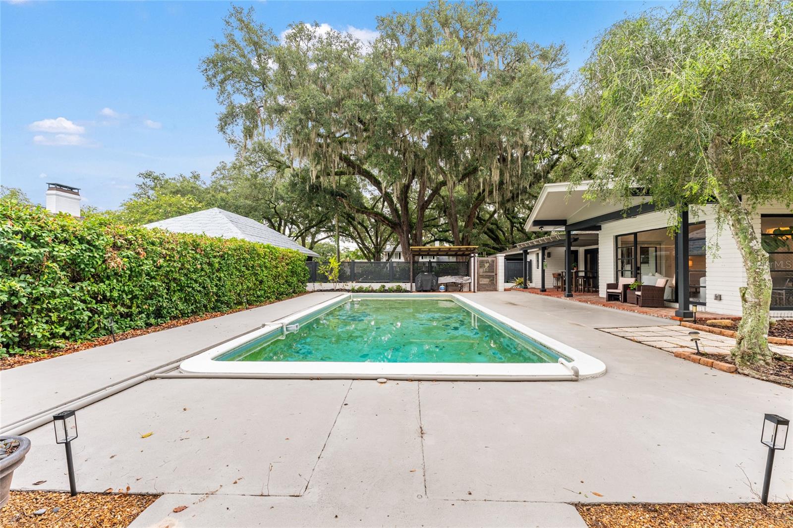 OAKLEIGH PARK - Residential