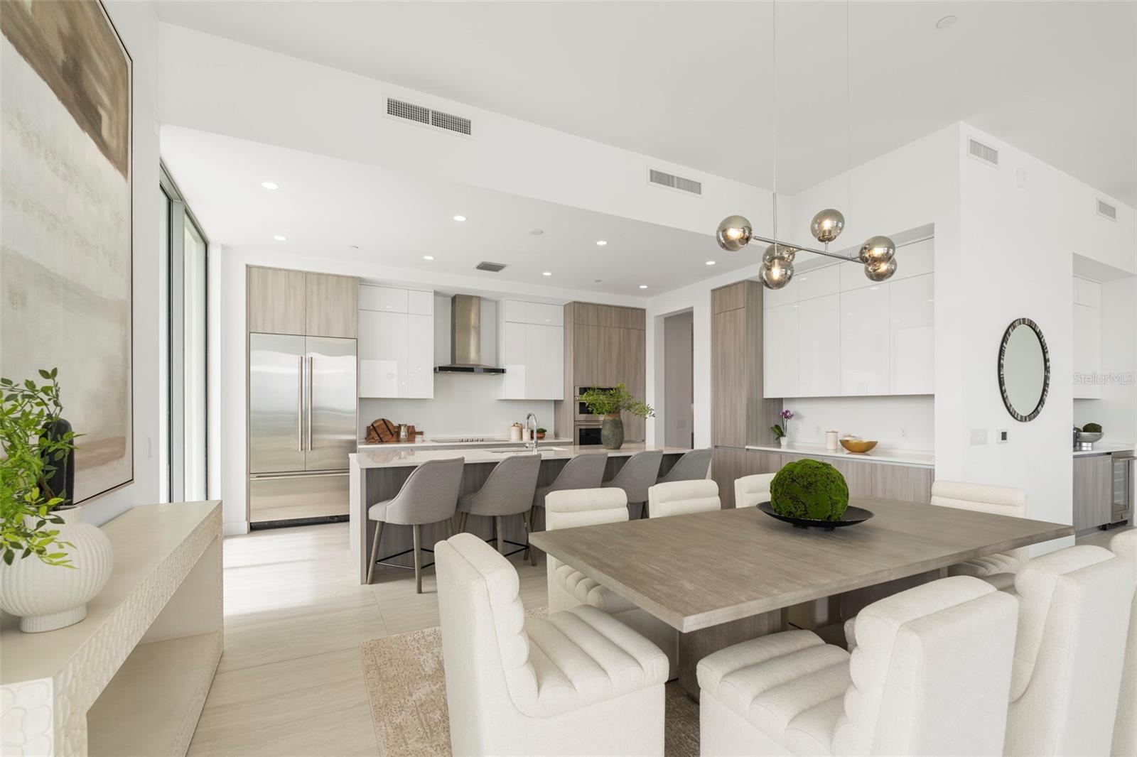 BAYSO SARASOTA - Residential