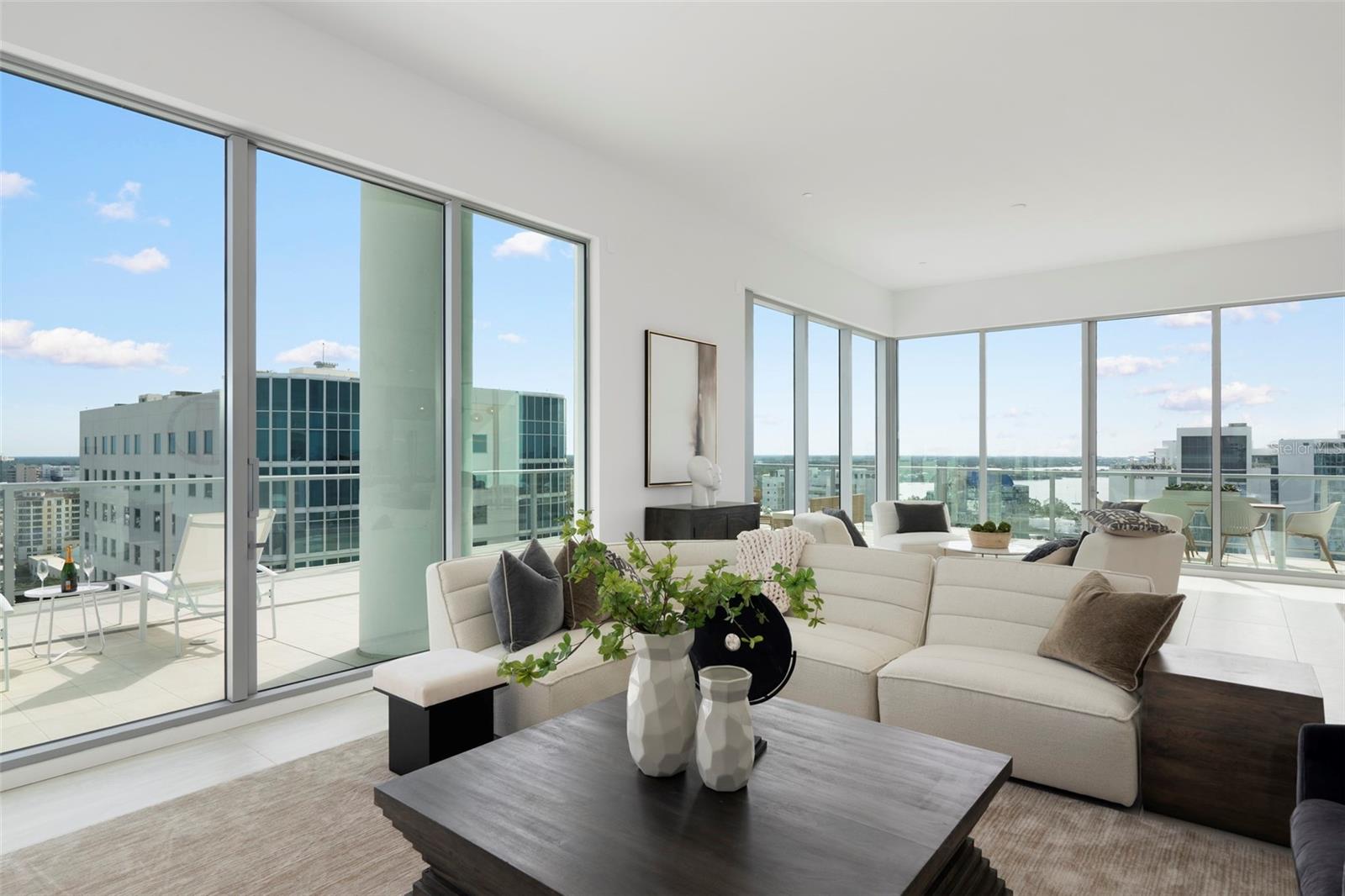 BAYSO SARASOTA - Residential
