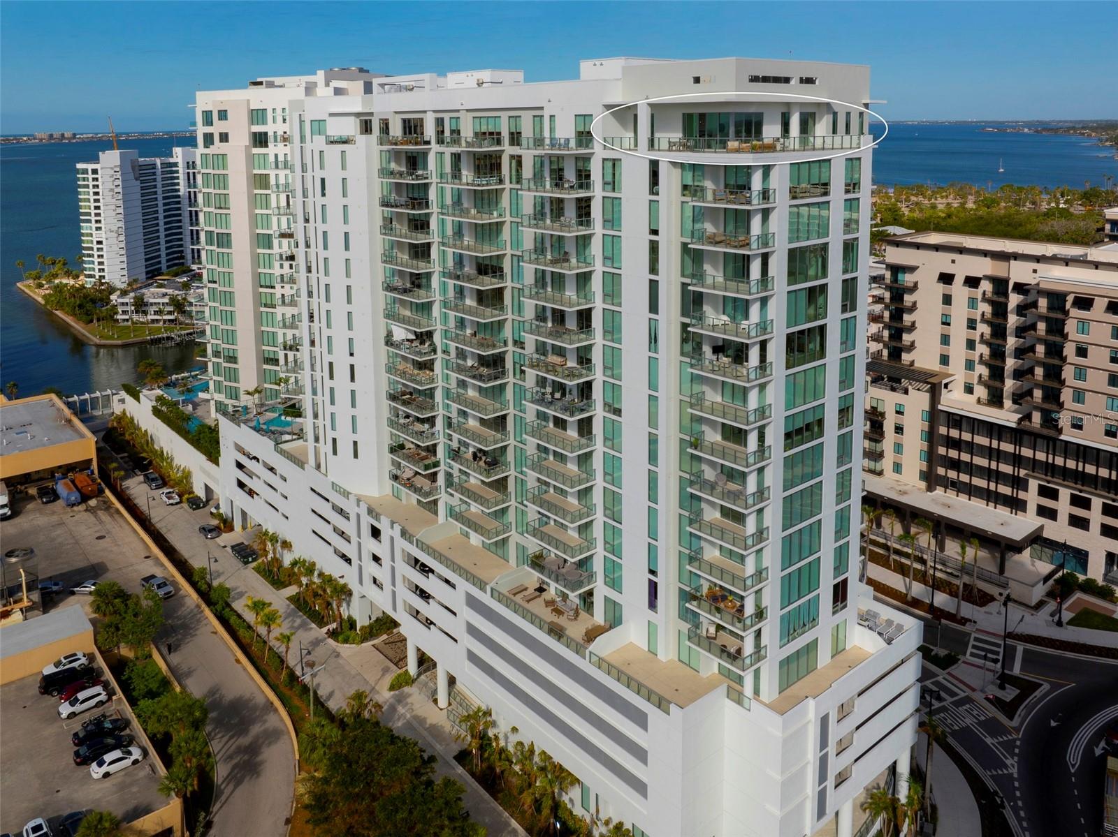 BAYSO SARASOTA - Residential