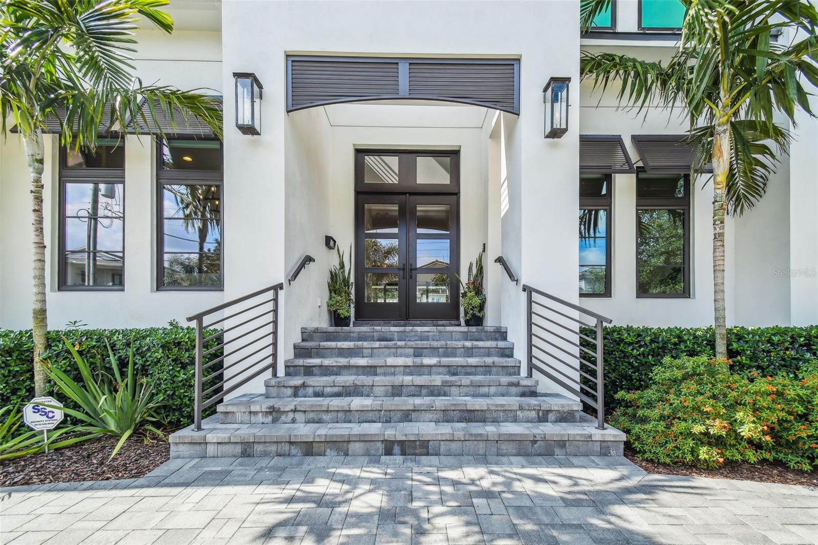 DAVIS ISLANDS PB10 PG52 TO 57 - Residential