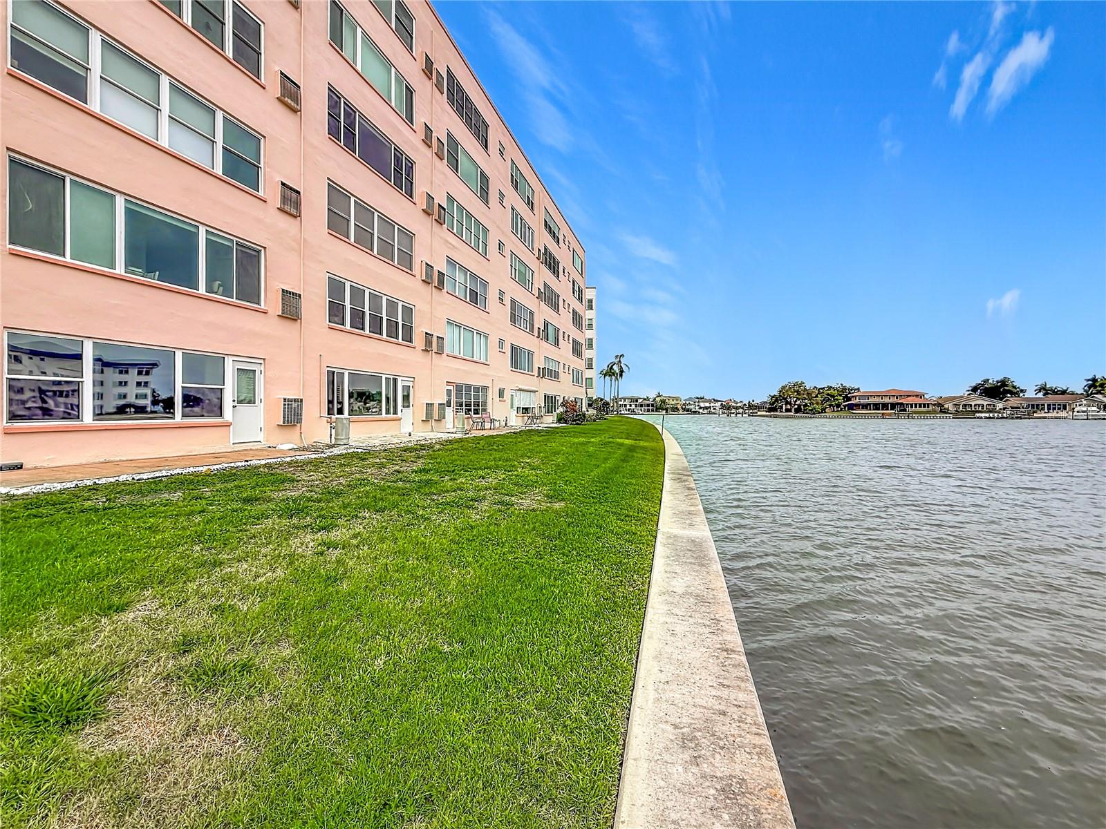 TOWN SHORES OF GULFPORT - Residential