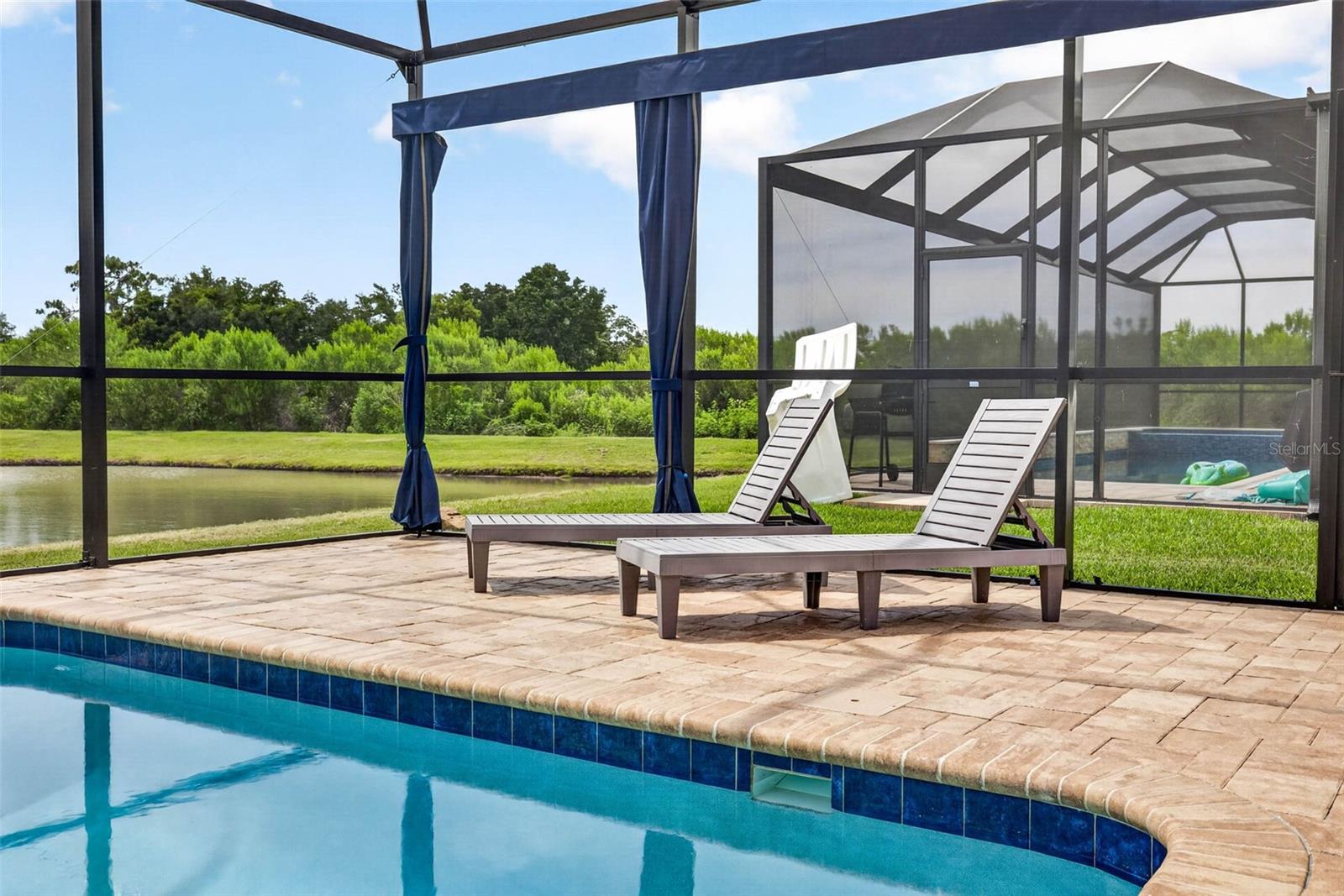 WATERGRASS - Residential