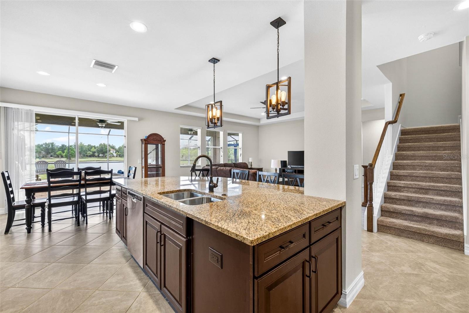 WATERGRASS - Residential